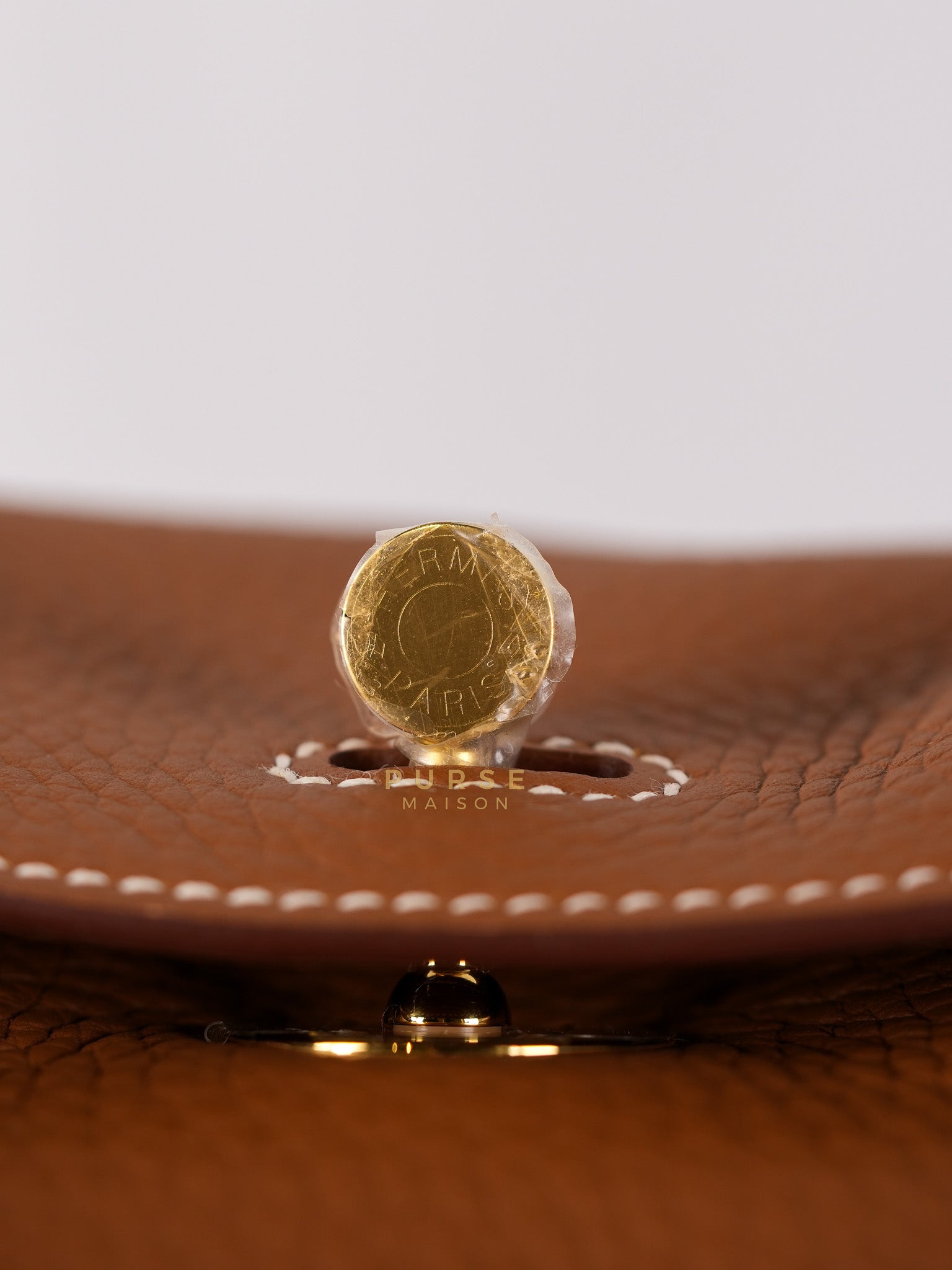Lindy 26 in Gold Clemence Leather & Gold Hardware Stamp K(2025) | Purse Maison Luxury Bags Shop