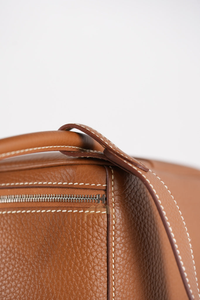 Lindy 26 in Gold Clemence Leather Palladium Hardware Stamp W(2024) | Purse Maison Luxury Bags Shop