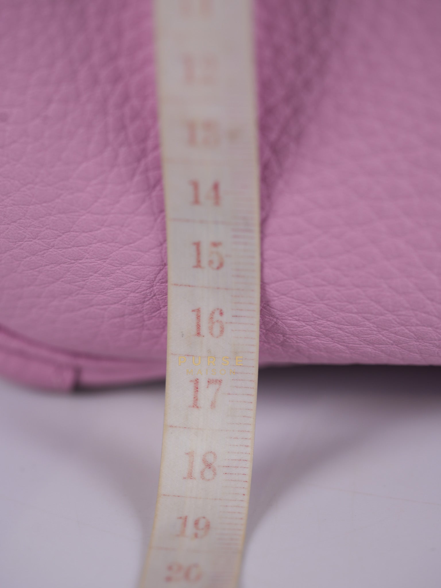 Lindy 26 in Mauve Sylvestre Clemence Leather in Palladium Hardware Stamp U (2022) | Purse Maison Luxury Bags Shop