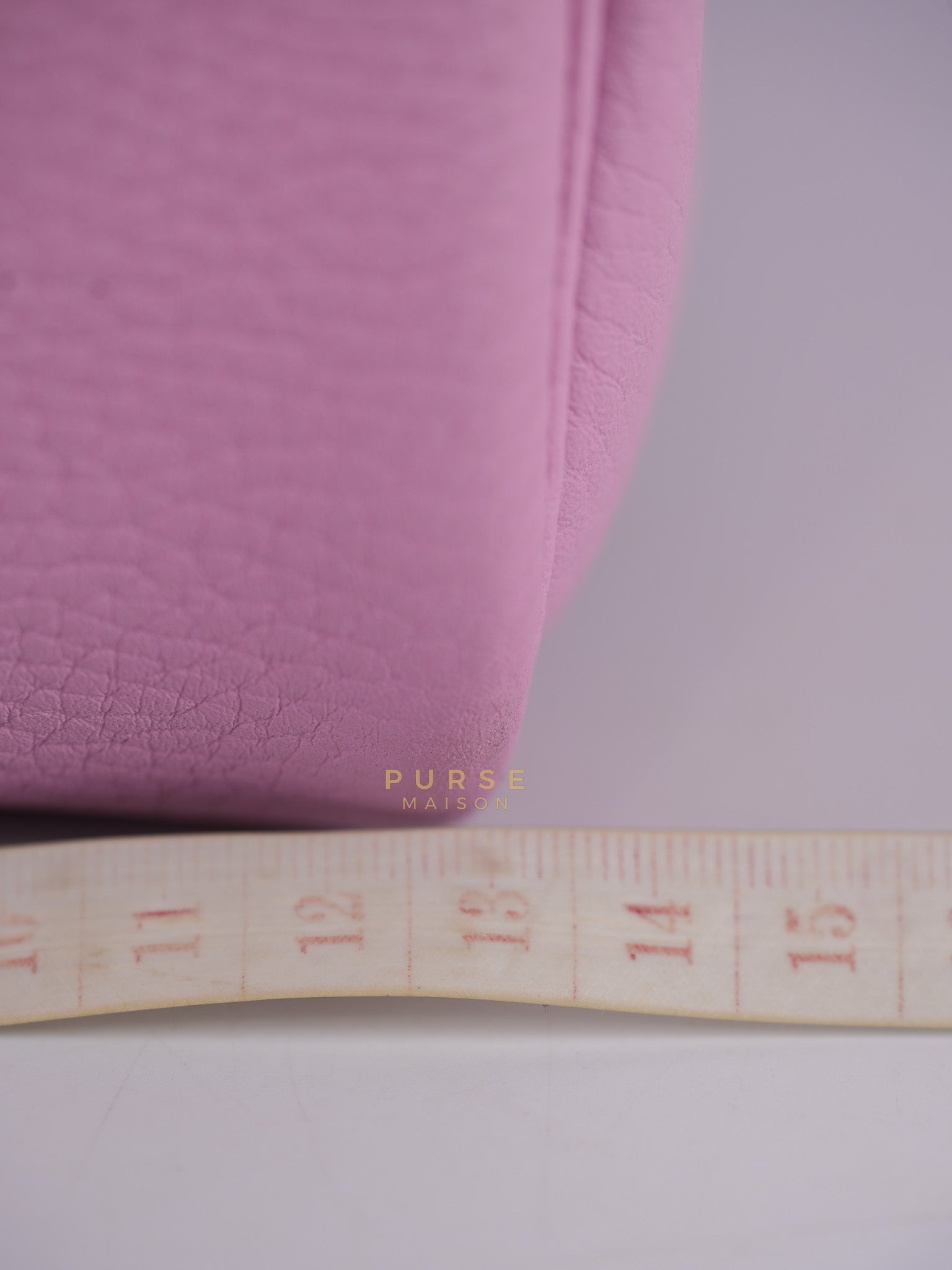 Lindy 26 in Mauve Sylvestre Clemence Leather in Palladium Hardware Stamp U (2022) | Purse Maison Luxury Bags Shop