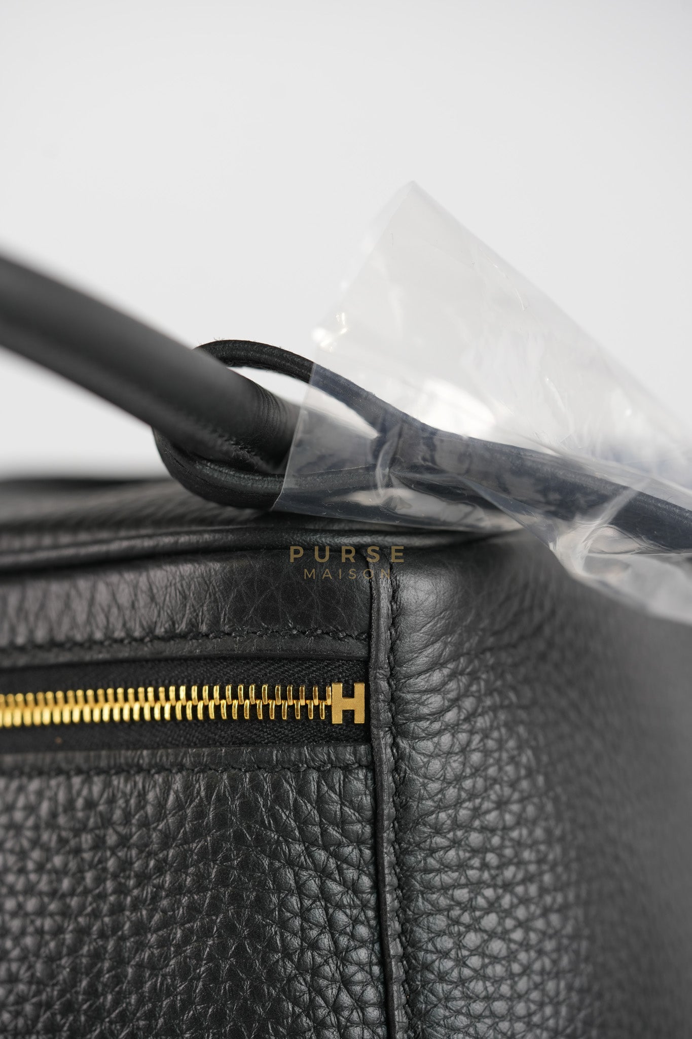 Lindy 26 in Noir Clemence Leather Gold Hardware Stamp K(2025) | Purse Maison Luxury Bags Shop