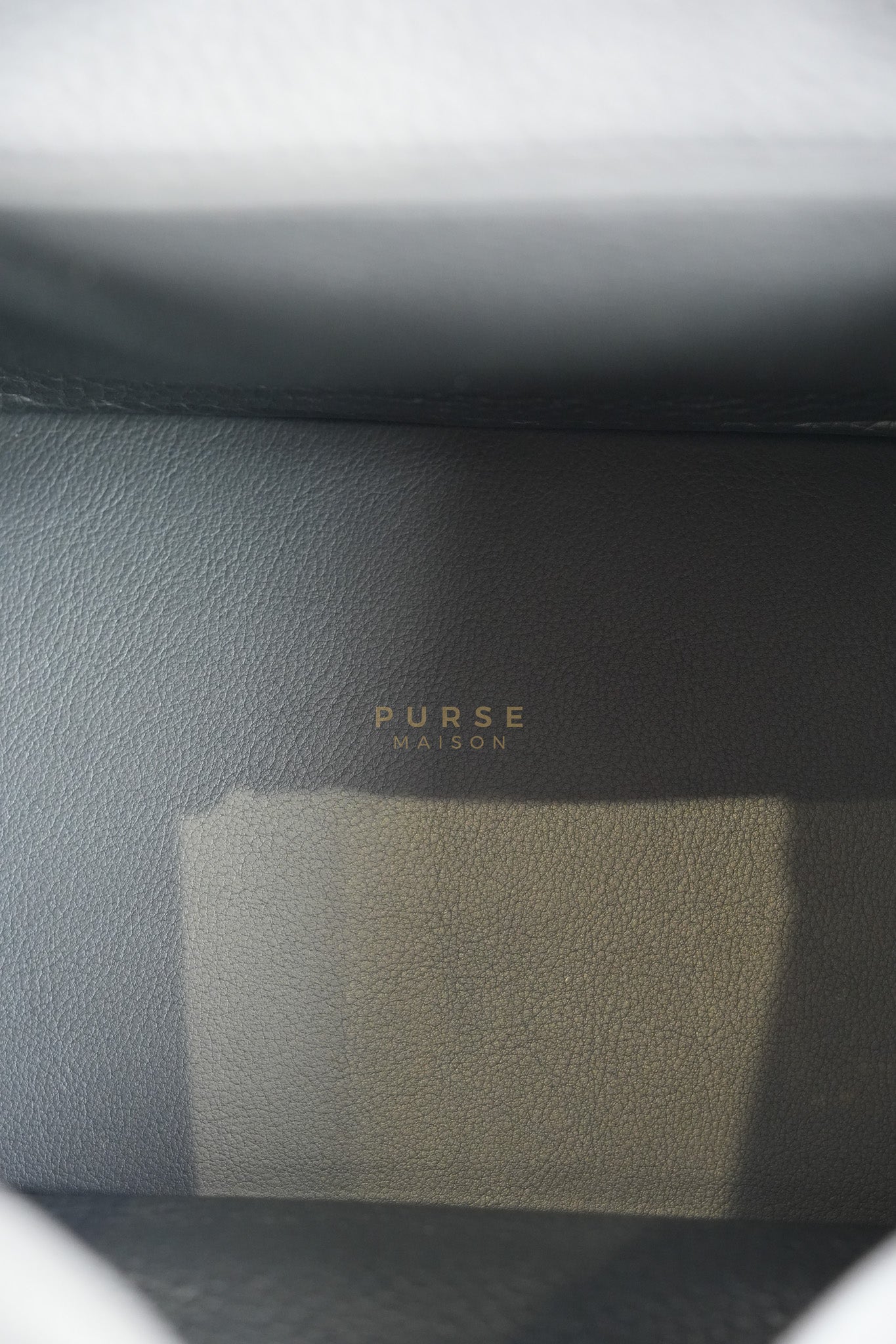 Lindy 26 in Noir Clemence Leather Gold Hardware Stamp K(2025) | Purse Maison Luxury Bags Shop