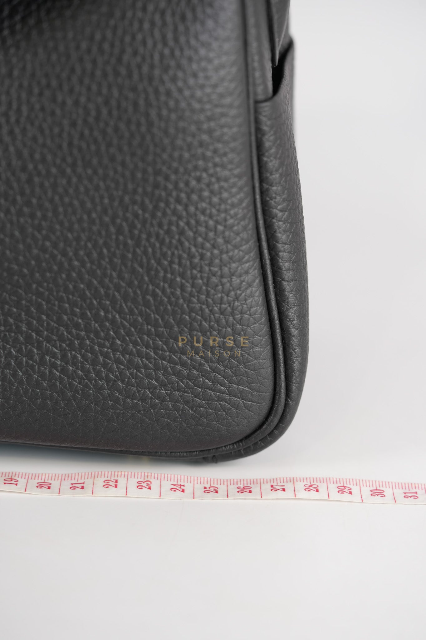 Lindy 26 in Noir Clemence Leather Gold Hardware Stamp K(2025) | Purse Maison Luxury Bags Shop