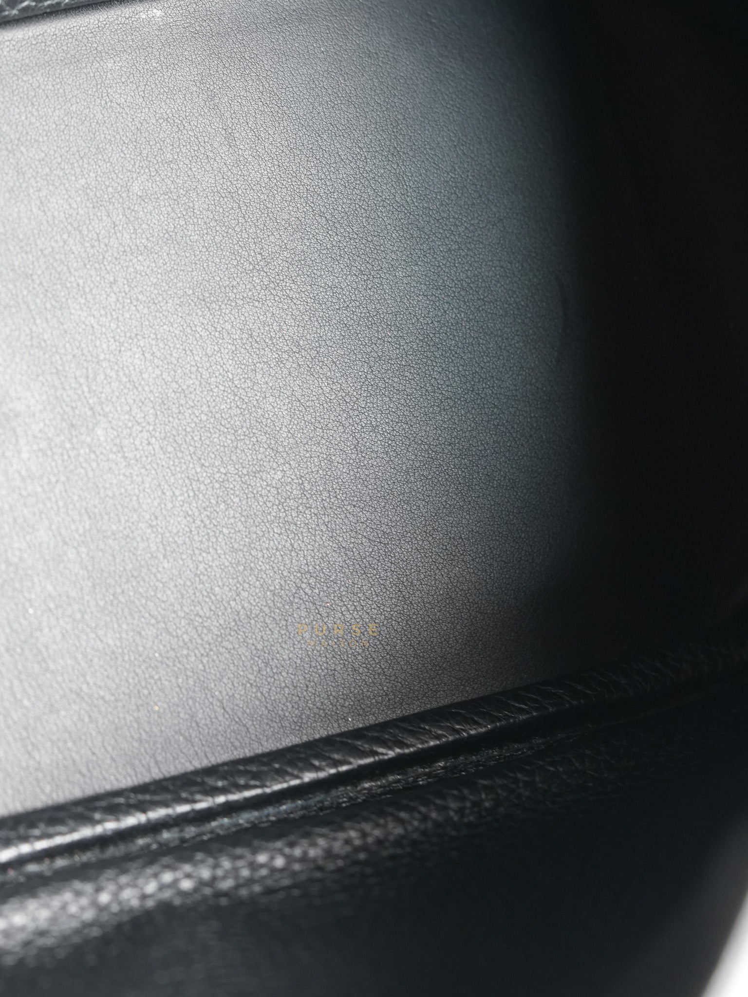 Lindy 26 in Noir Clemence Leather Palladium Hardware Stamp D(2019) | Purse Maison Luxury Bags Shop