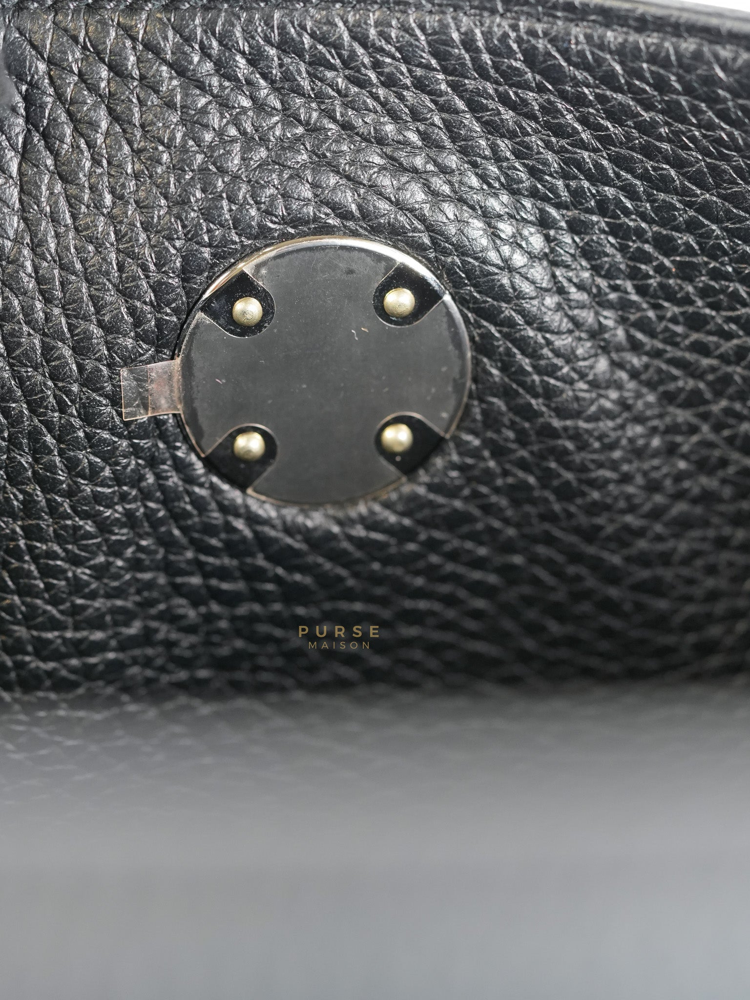 Lindy 26 in Noir Clemence Leather Palladium Hardware Stamp D(2019) | Purse Maison Luxury Bags Shop