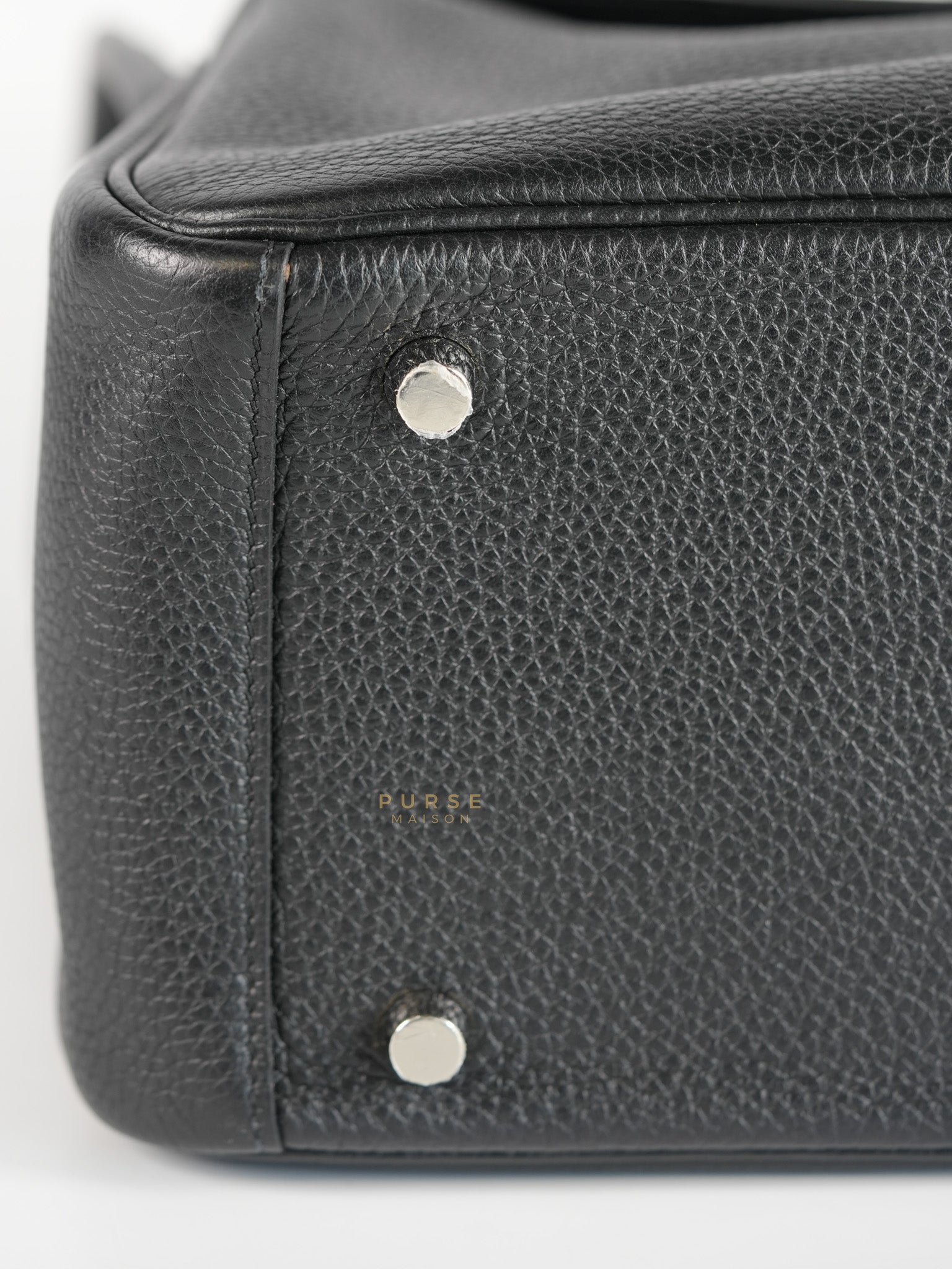 Lindy 26 in Noir Clemence Leather Palladium Hardware Stamp D(2019) | Purse Maison Luxury Bags Shop