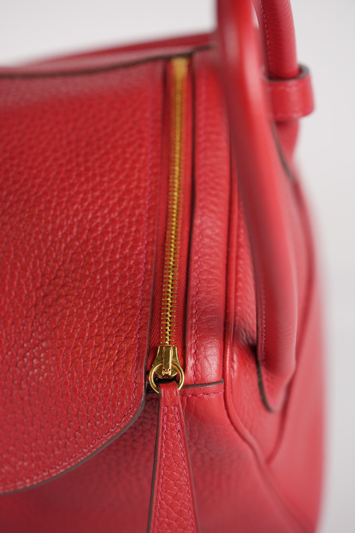 Lindy 26 in Red Clemence Leather and Gold Hardware Stamp C (2018) | Purse Maison Luxury Bags Shop