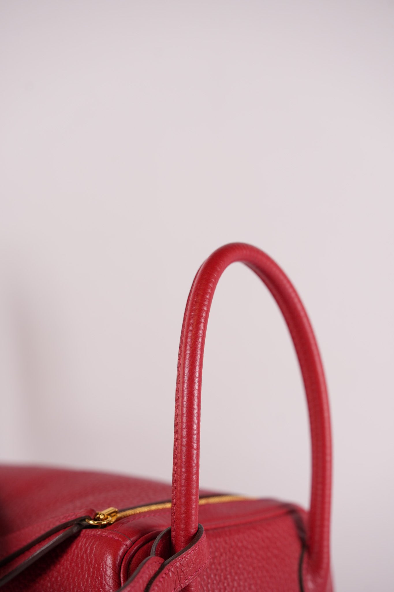 Lindy 26 in Red Clemence Leather and Gold Hardware Stamp C (2018) | Purse Maison Luxury Bags Shop