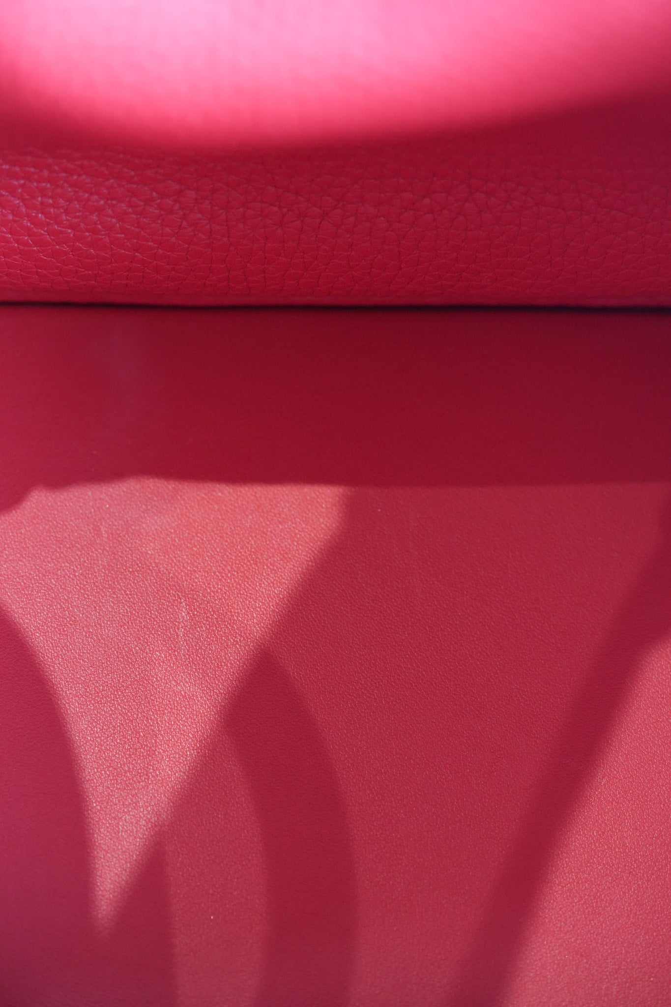 Lindy 26 in Red Clemence Leather and Gold Hardware Stamp C (2018) | Purse Maison Luxury Bags Shop