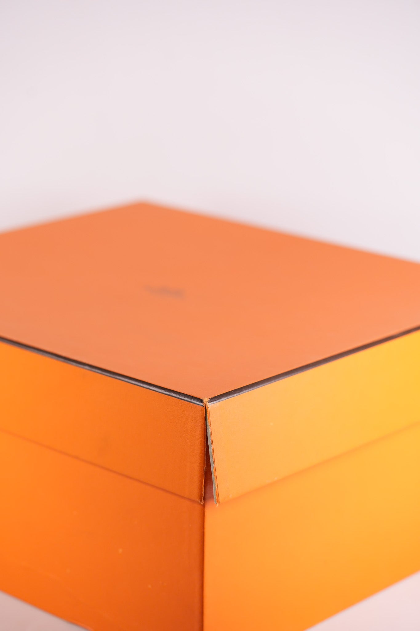 Lindy 26 in Red Clemence Leather and Gold Hardware Stamp C (2018) | Purse Maison Luxury Bags Shop