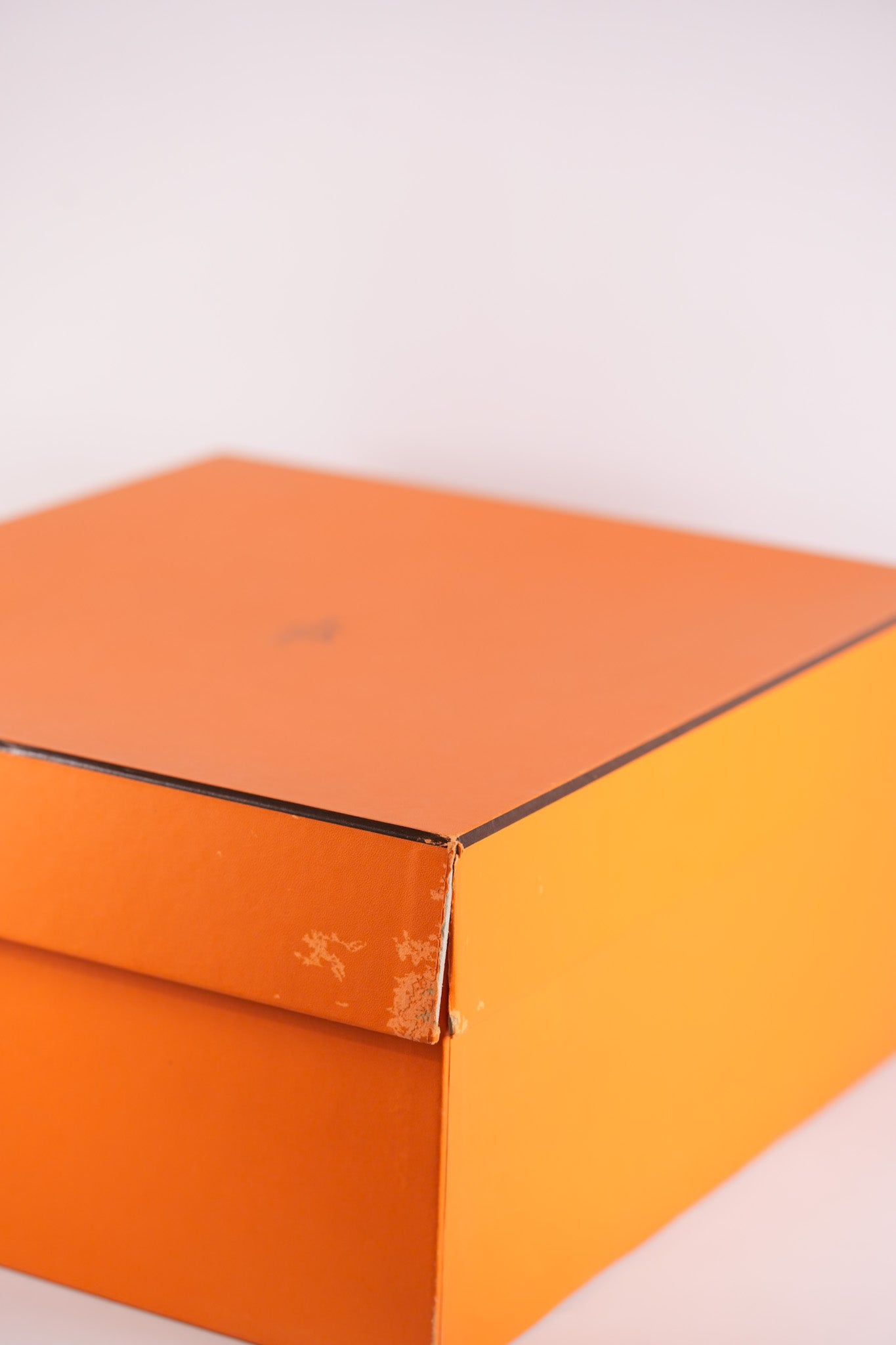 Lindy 26 in Red Clemence Leather and Gold Hardware Stamp C (2018) | Purse Maison Luxury Bags Shop