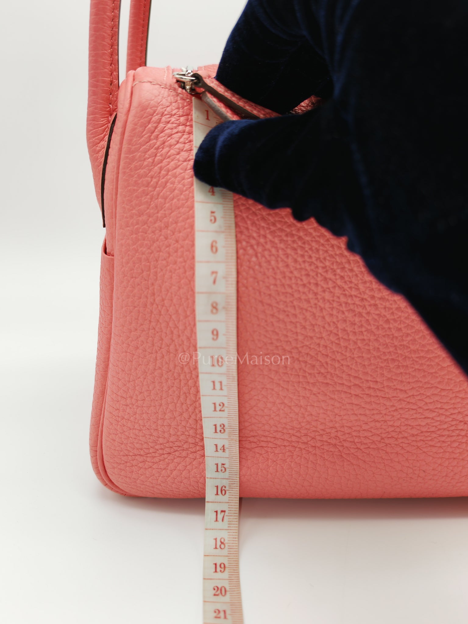 Lindy 26 in Rose Azalee Clemence Leather and Palladium Hardware Stamp Z (2021) | Purse Maison Luxury Bags Shop