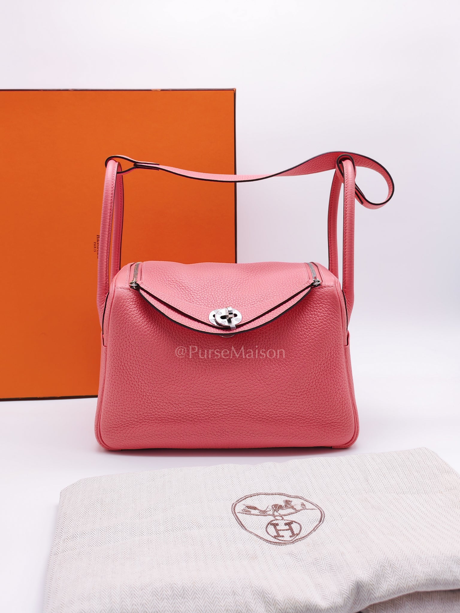 Lindy 26 in Rose Azalee Clemence Leather and Palladium Hardware Stamp Z (2021) | Purse Maison Luxury Bags Shop