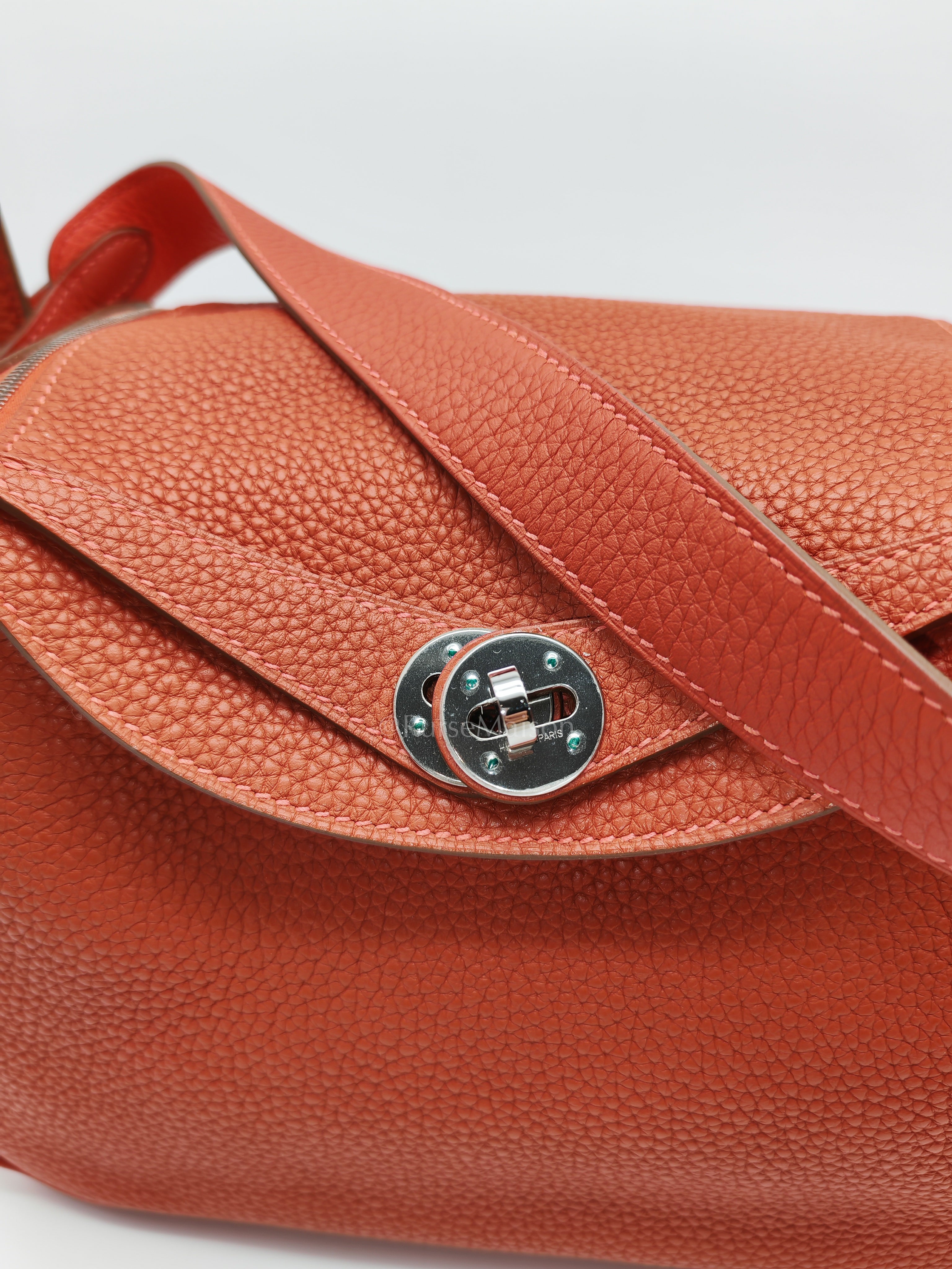 Lindy 26 in Sanguine Clemence Leather and Palladium Hardware Square P (2012) | Purse Maison Luxury Bags Shop