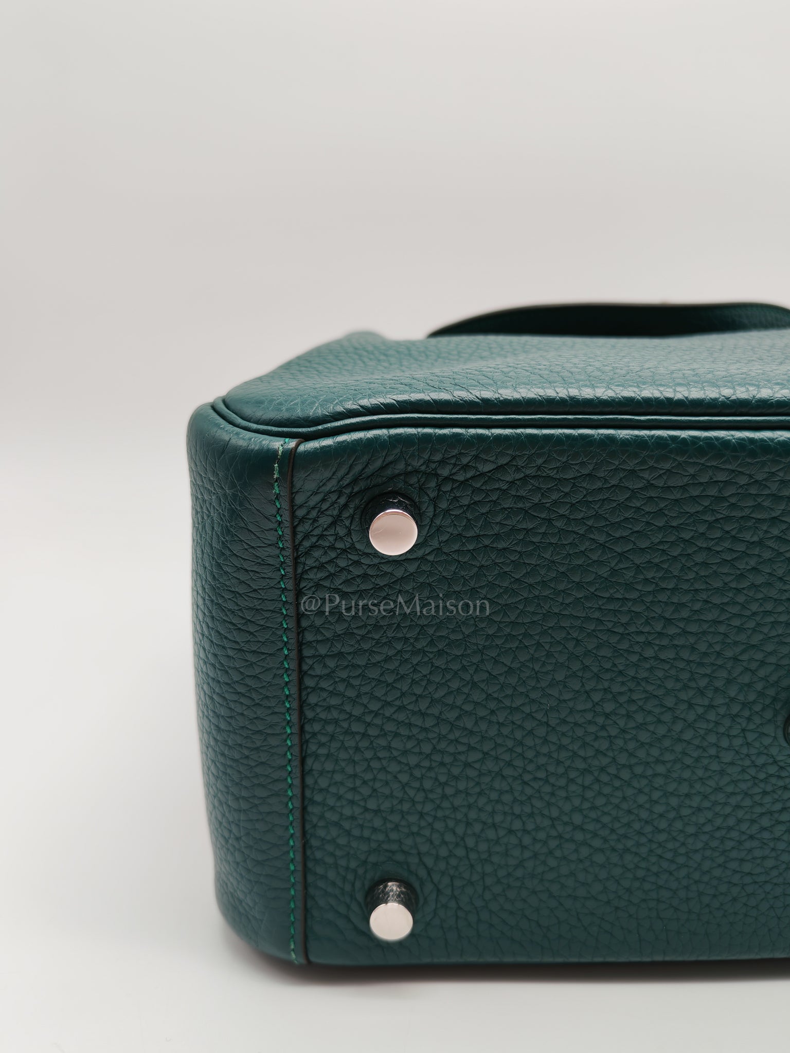 Lindy 26 Malachite Green Clemence Leather and Palladium Hardware Stamp A (2017) | Purse Maison Luxury Bags Shop