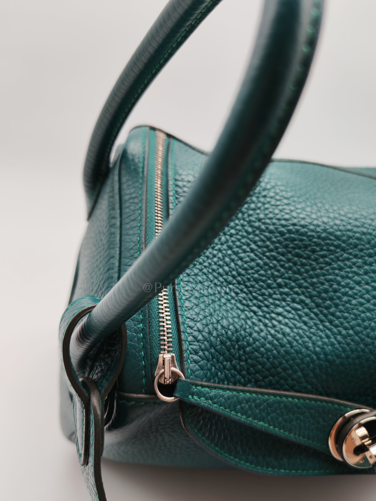 Lindy 26 Malachite Green Clemence Leather and Palladium Hardware Stamp A (2017) | Purse Maison Luxury Bags Shop