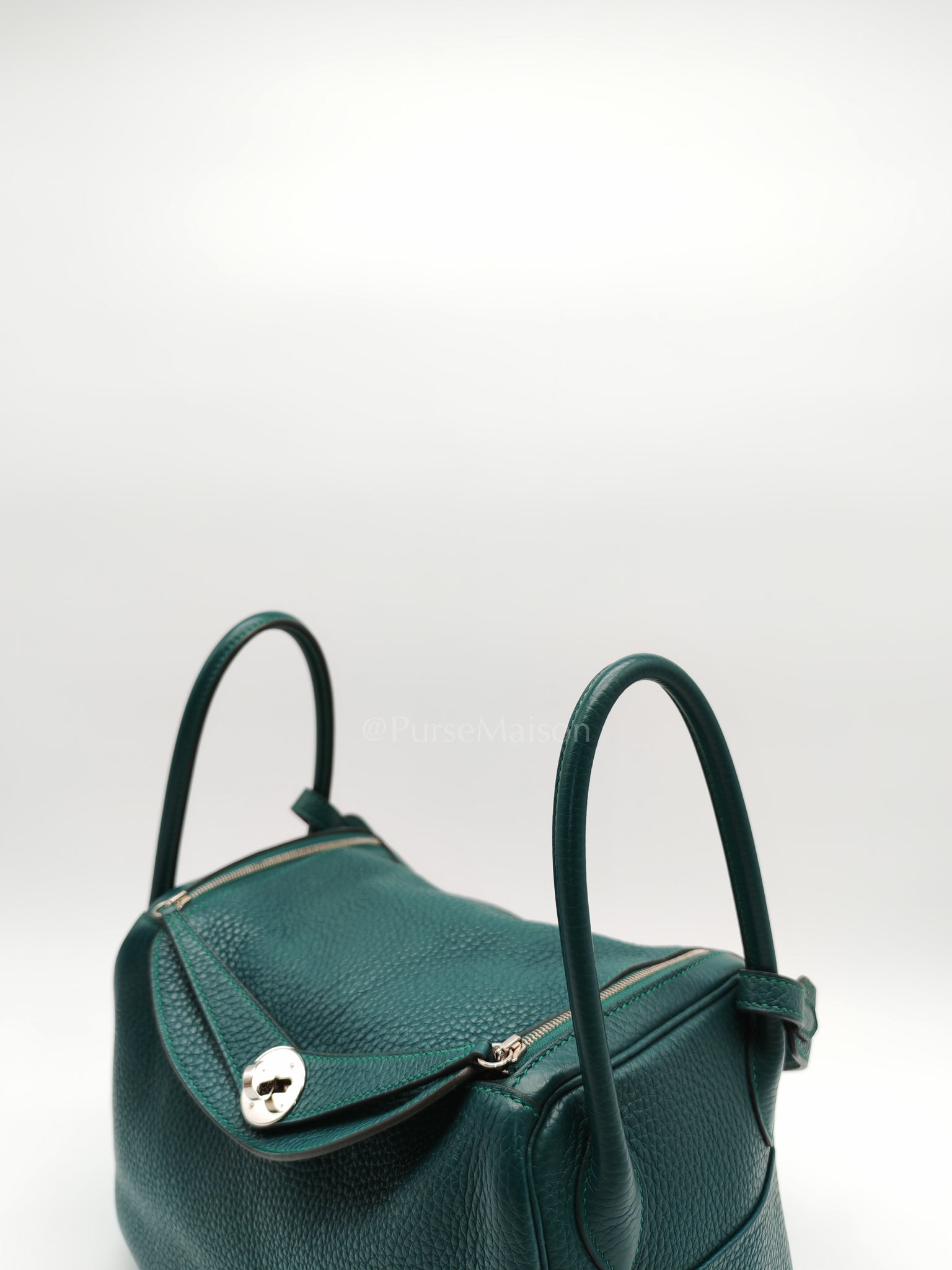 Lindy 26 Malachite Green Clemence Leather and Palladium Hardware Stamp A (2017) | Purse Maison Luxury Bags Shop