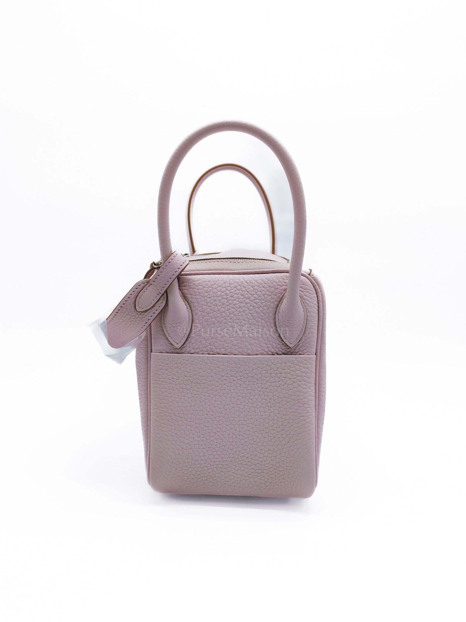 Lindy 26 Mauve Pale in Clemence Bull Calfskin Leather and Palladium Hardware Stamp W (2024) | Purse Maison Luxury Bags Shop