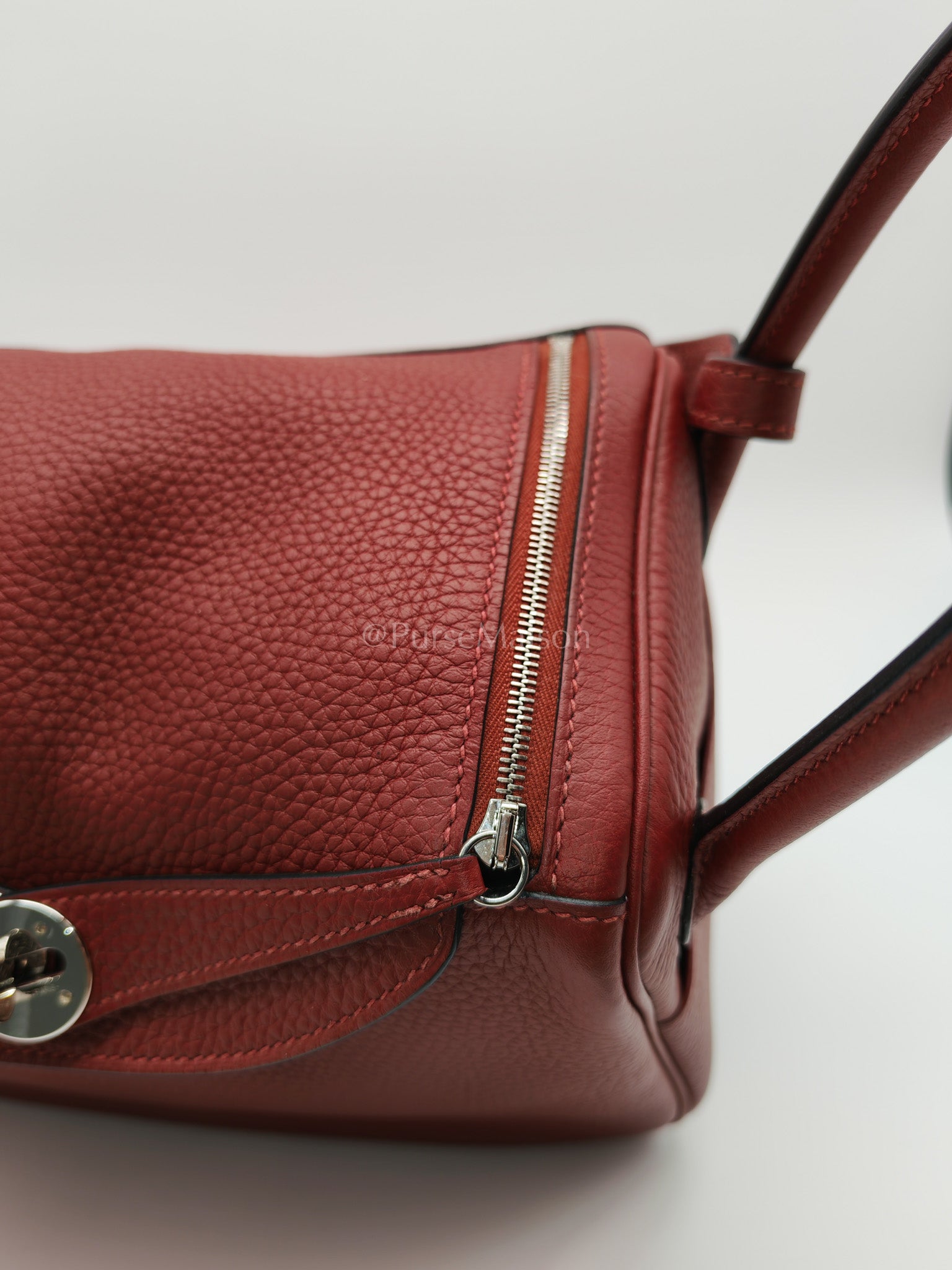 Lindy 26 Rouge H Clemence in Palladium Hardware Stamp W(2024) | Purse Maison Luxury Bags Shop