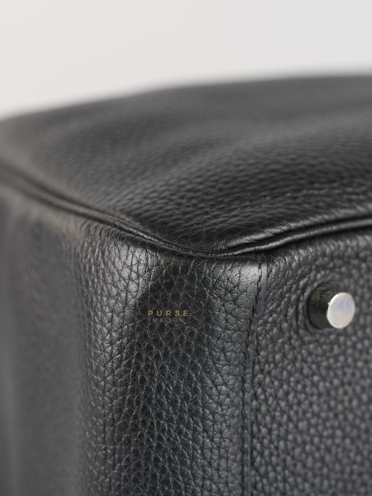 Lindy 30 Black Taurillion Clemence Leather in Palladium Hardware Stamp X (2016) | Purse Maison Luxury Bags Shop