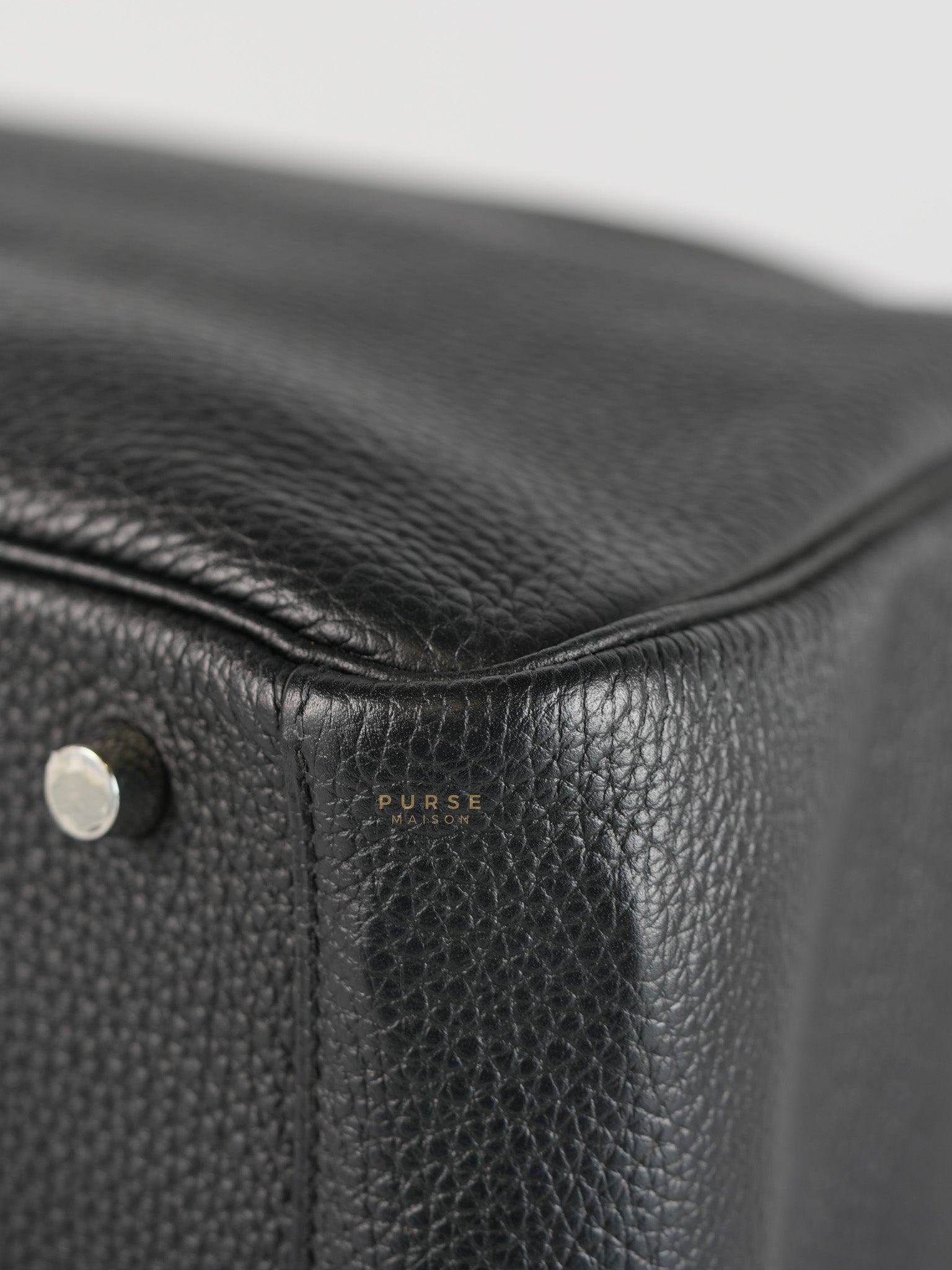 Lindy 30 Black Taurillion Clemence Leather in Palladium Hardware Stamp X (2016) | Purse Maison Luxury Bags Shop