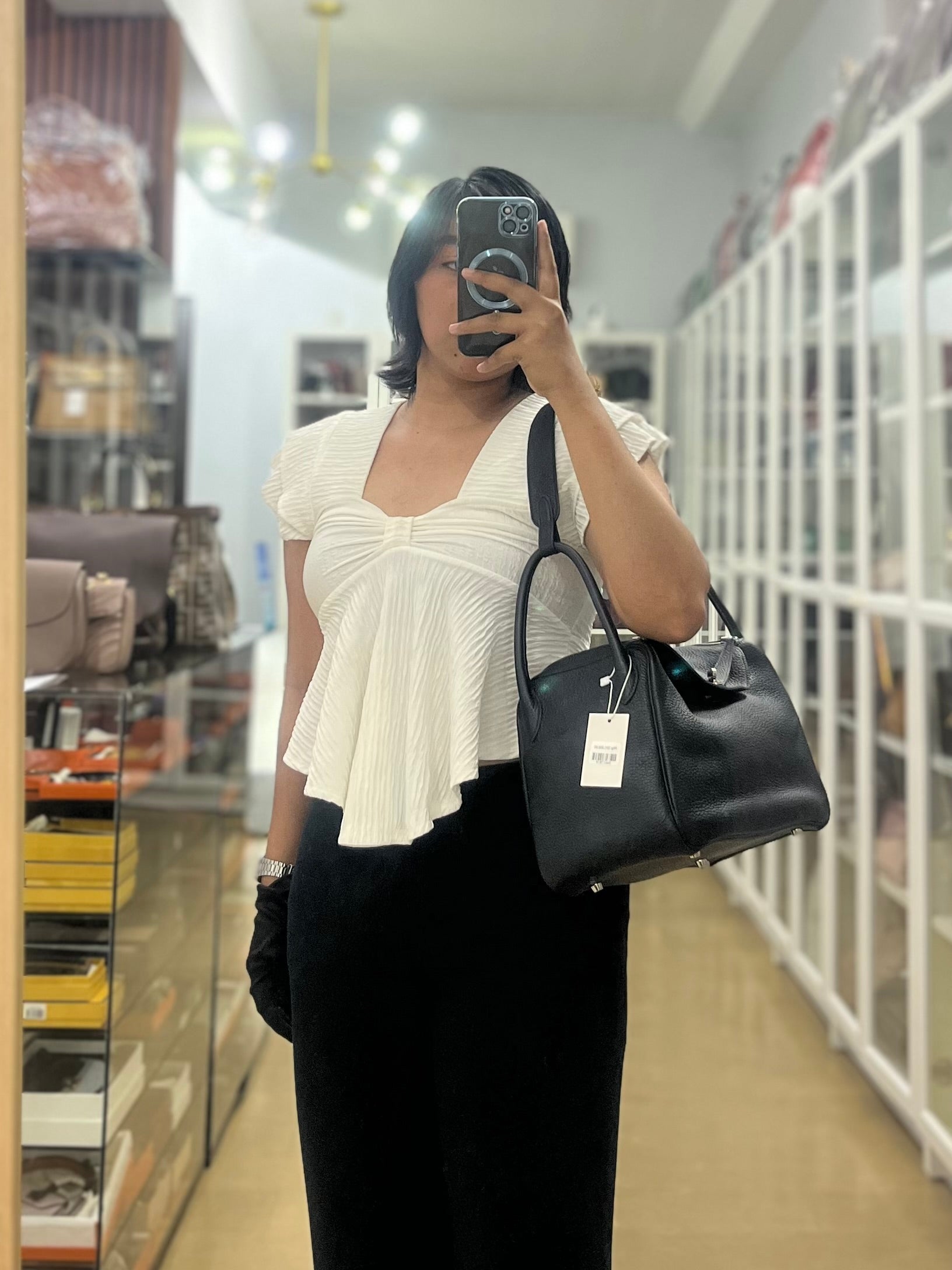 Lindy 30 Black Taurillion Clemence Leather in Palladium Hardware Stamp X (2016) | Purse Maison Luxury Bags Shop
