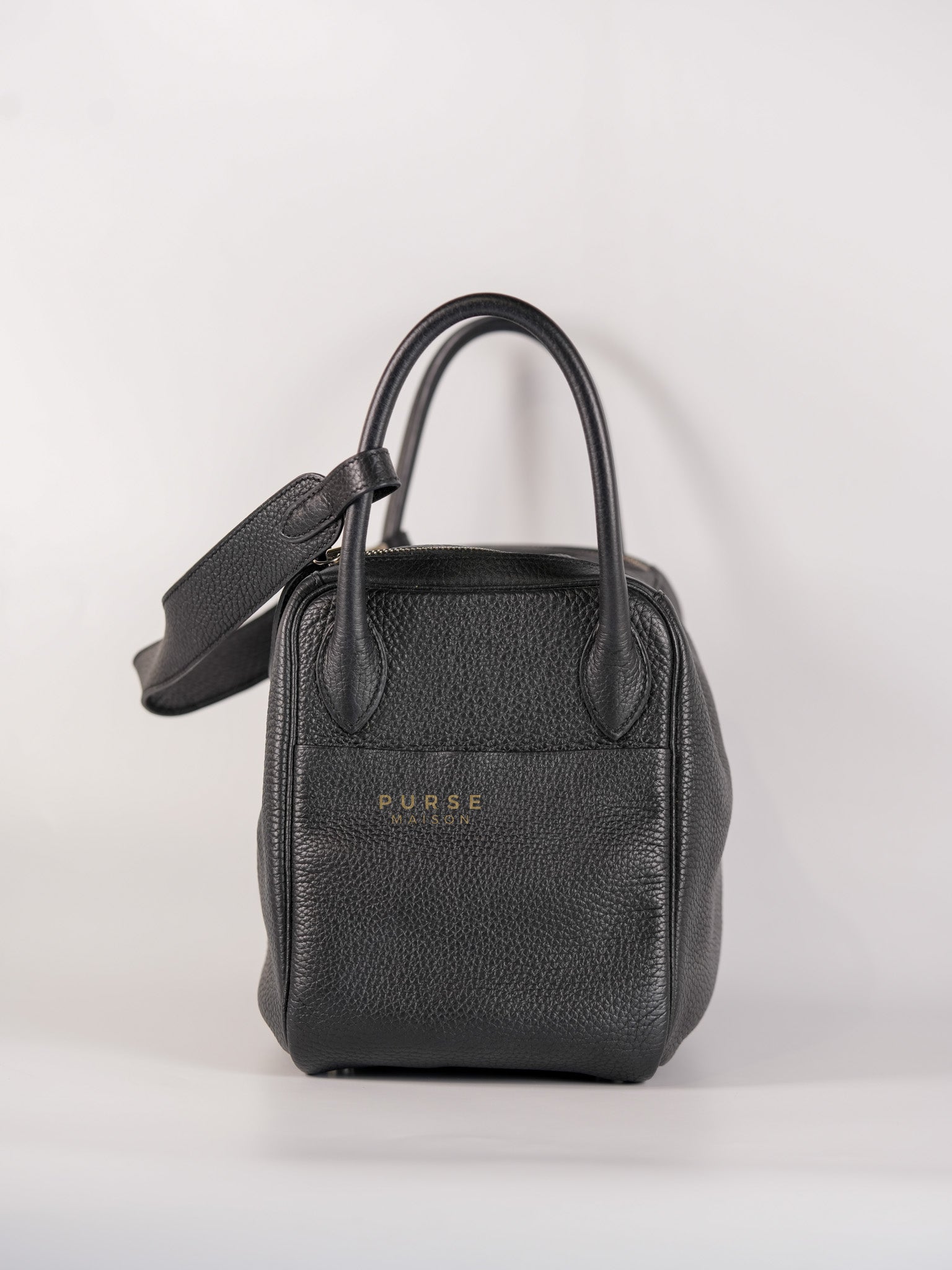 Lindy 30 Black Taurillion Clemence Leather in Palladium Hardware Stamp X (2016) | Purse Maison Luxury Bags Shop