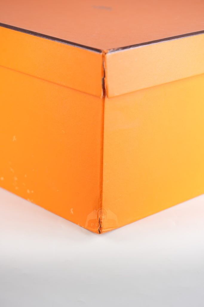 Lindy 30 in Black Clemence Leather Gold Hardware Stamp D(2019) | Purse Maison Luxury Bags Shop