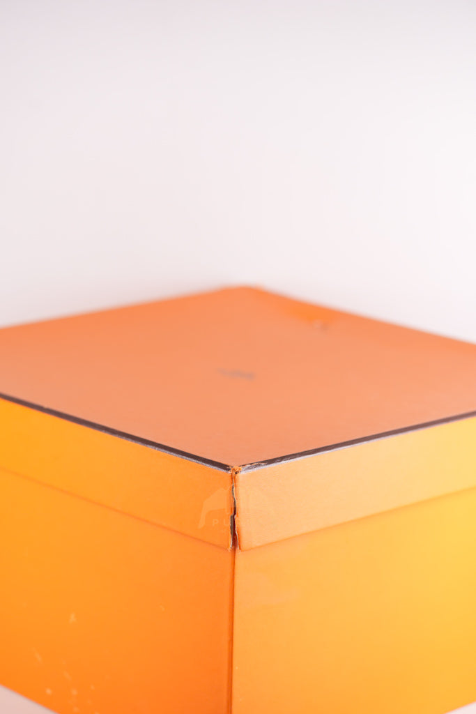 Lindy 30 in Black Clemence Leather Gold Hardware Stamp D(2019) | Purse Maison Luxury Bags Shop