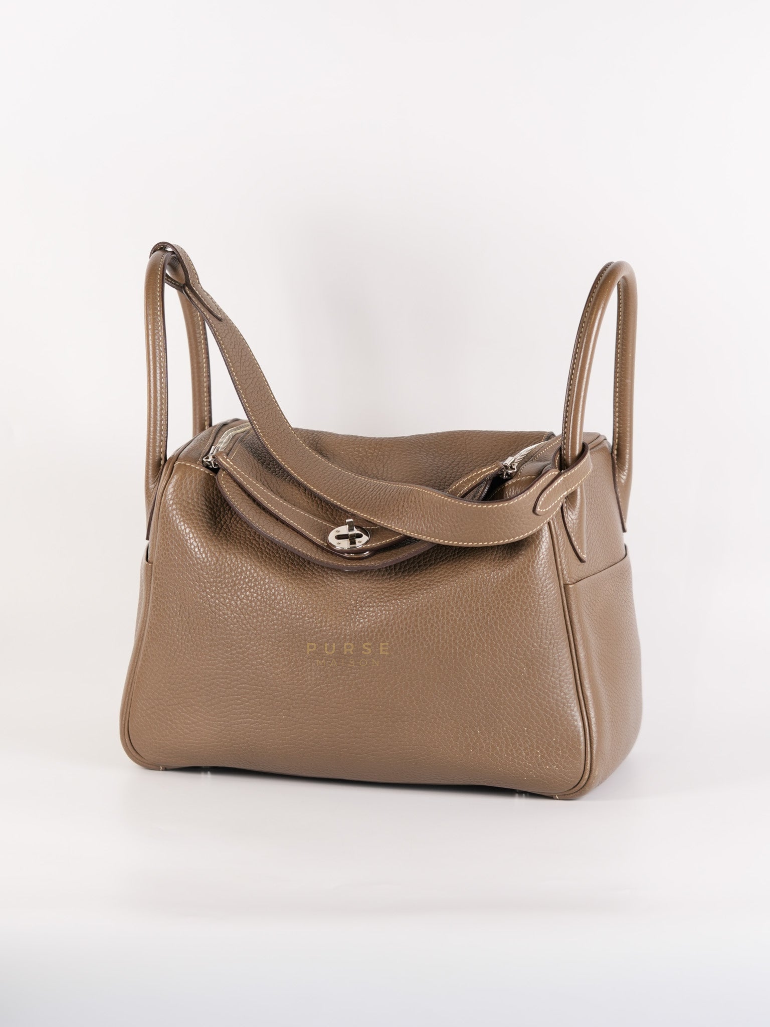 Lindy 30 in Etoupe Clemence Leather & Palladium Hardware Stamp A(2017) | Purse Maison Luxury Bags Shop