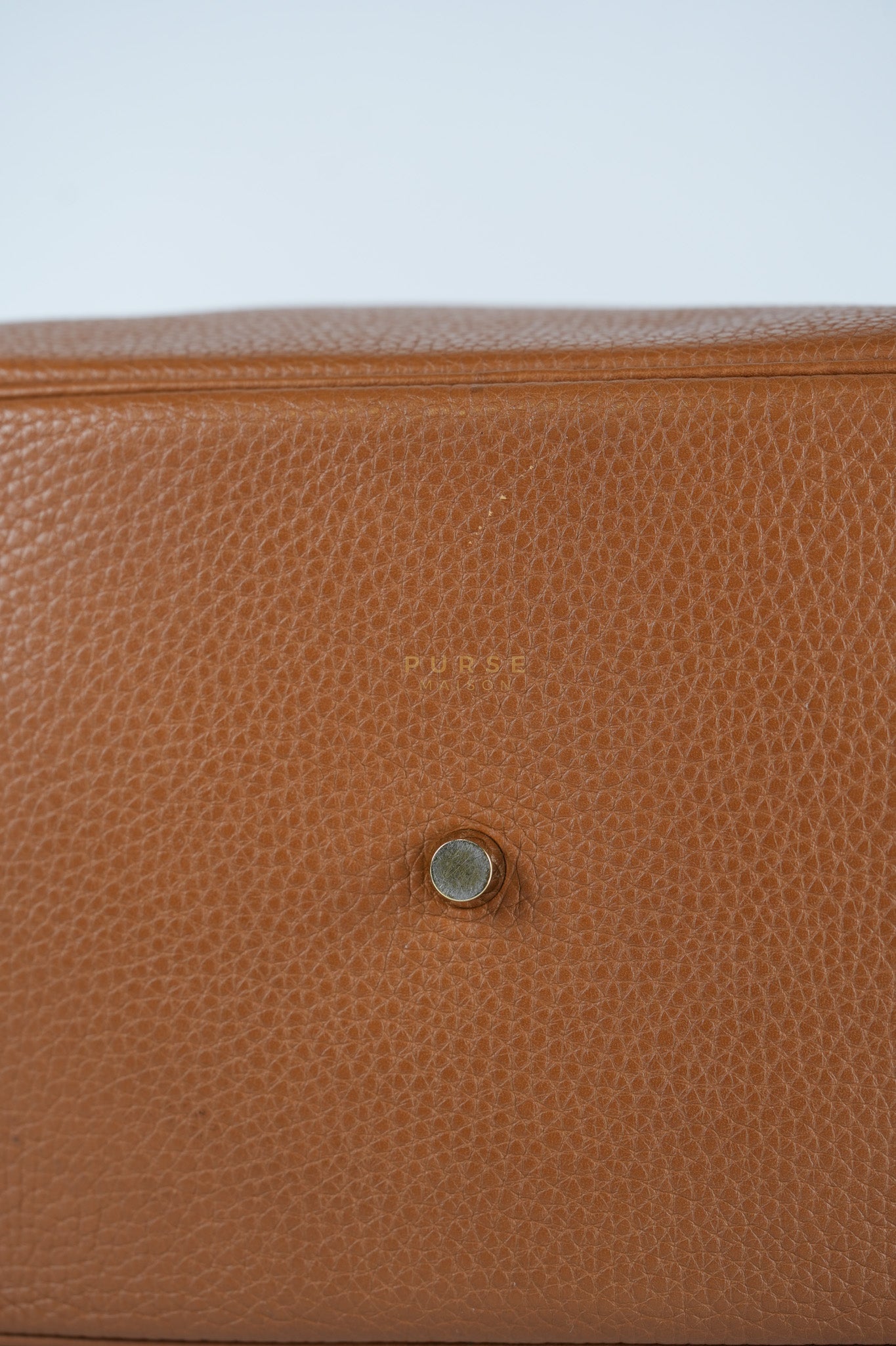 Lindy 30 in Gold Clemence Leather Gold Hardware Stamp A(2017) | Purse Maison Luxury Bags Shop