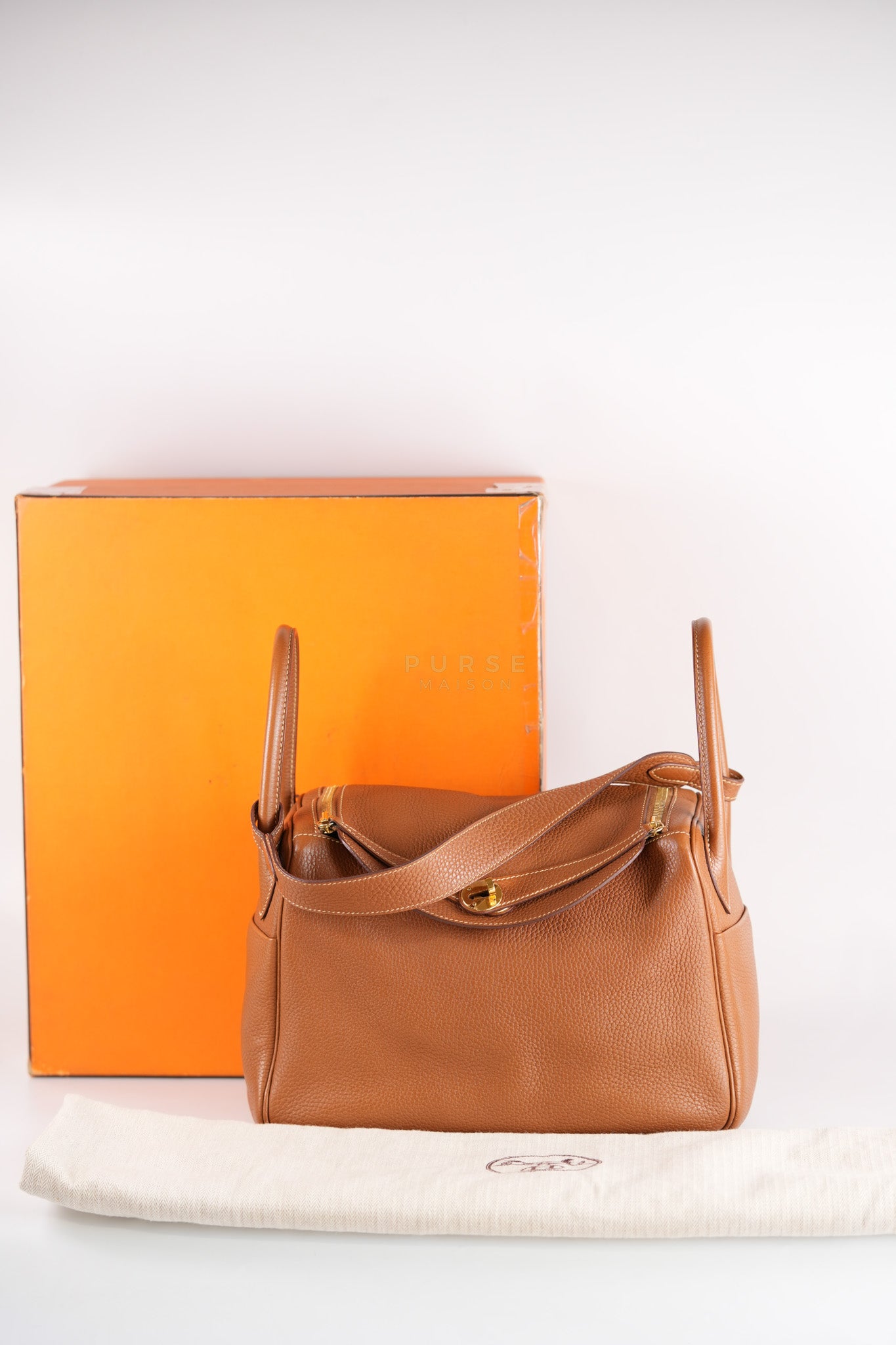 Lindy 30 in Gold Clemence Leather Gold Hardware Stamp A(2017) | Purse Maison Luxury Bags Shop