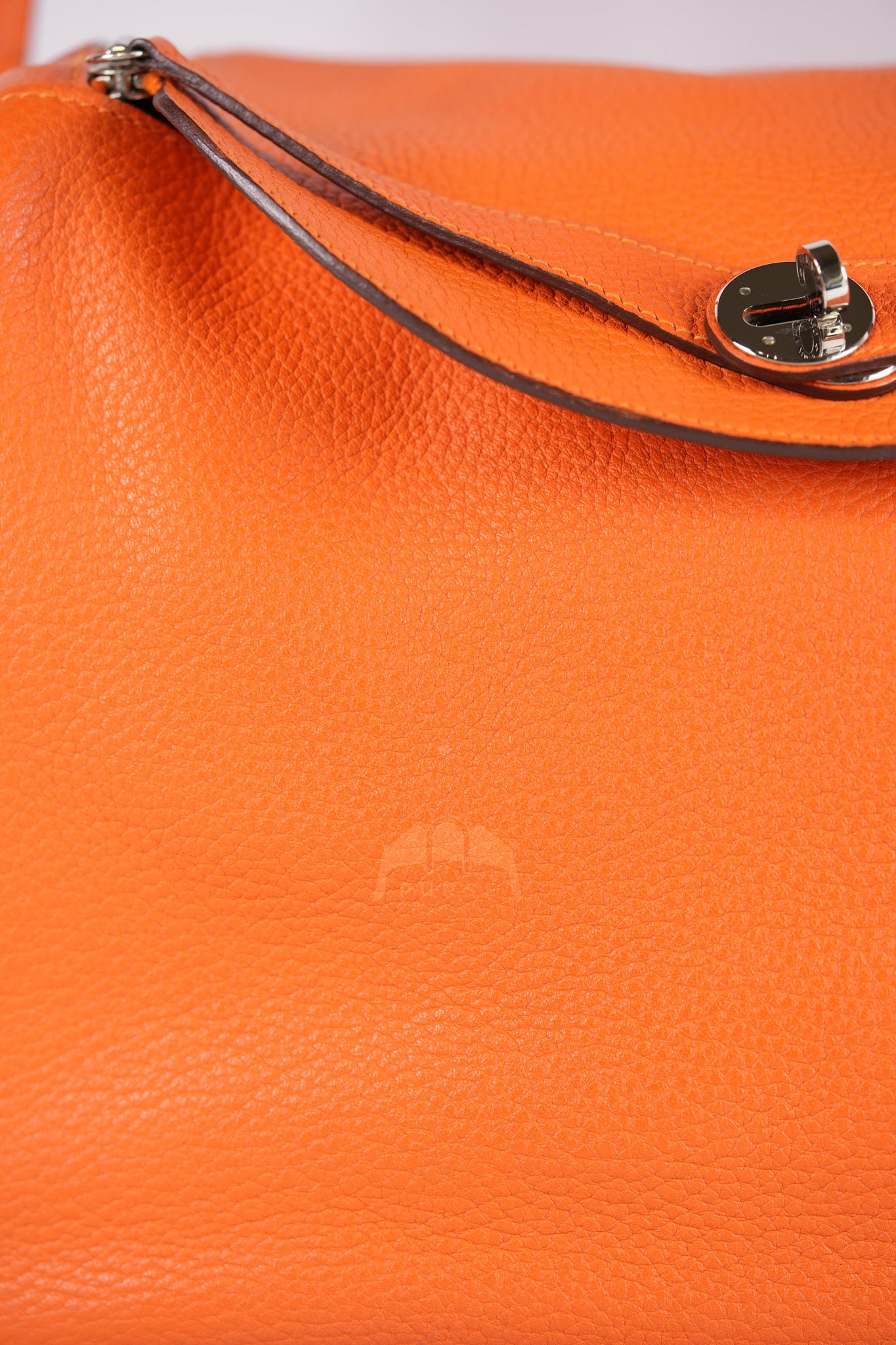 Lindy 34 in Orange Clemence Leather Palladium Hardware Stamp T(2015) | Purse Maison Luxury Bags Shop