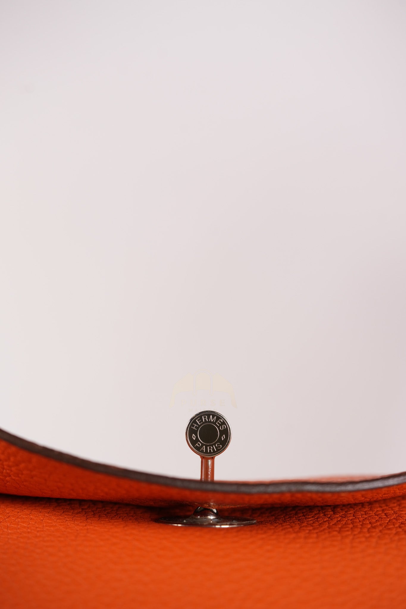 Lindy 34 in Orange Clemence Leather Palladium Hardware Stamp T(2015) | Purse Maison Luxury Bags Shop