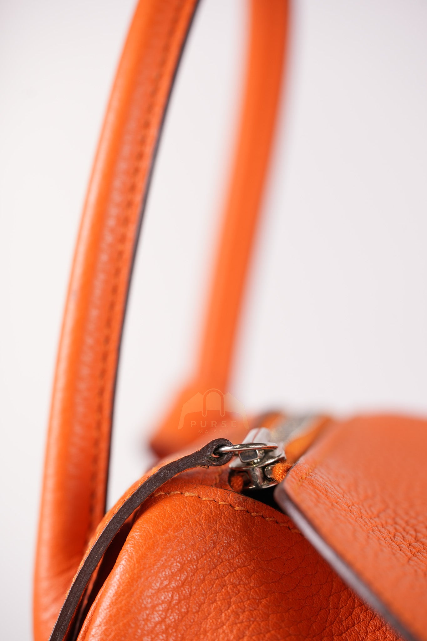 Lindy 34 in Orange Clemence Leather Palladium Hardware Stamp T(2015) | Purse Maison Luxury Bags Shop