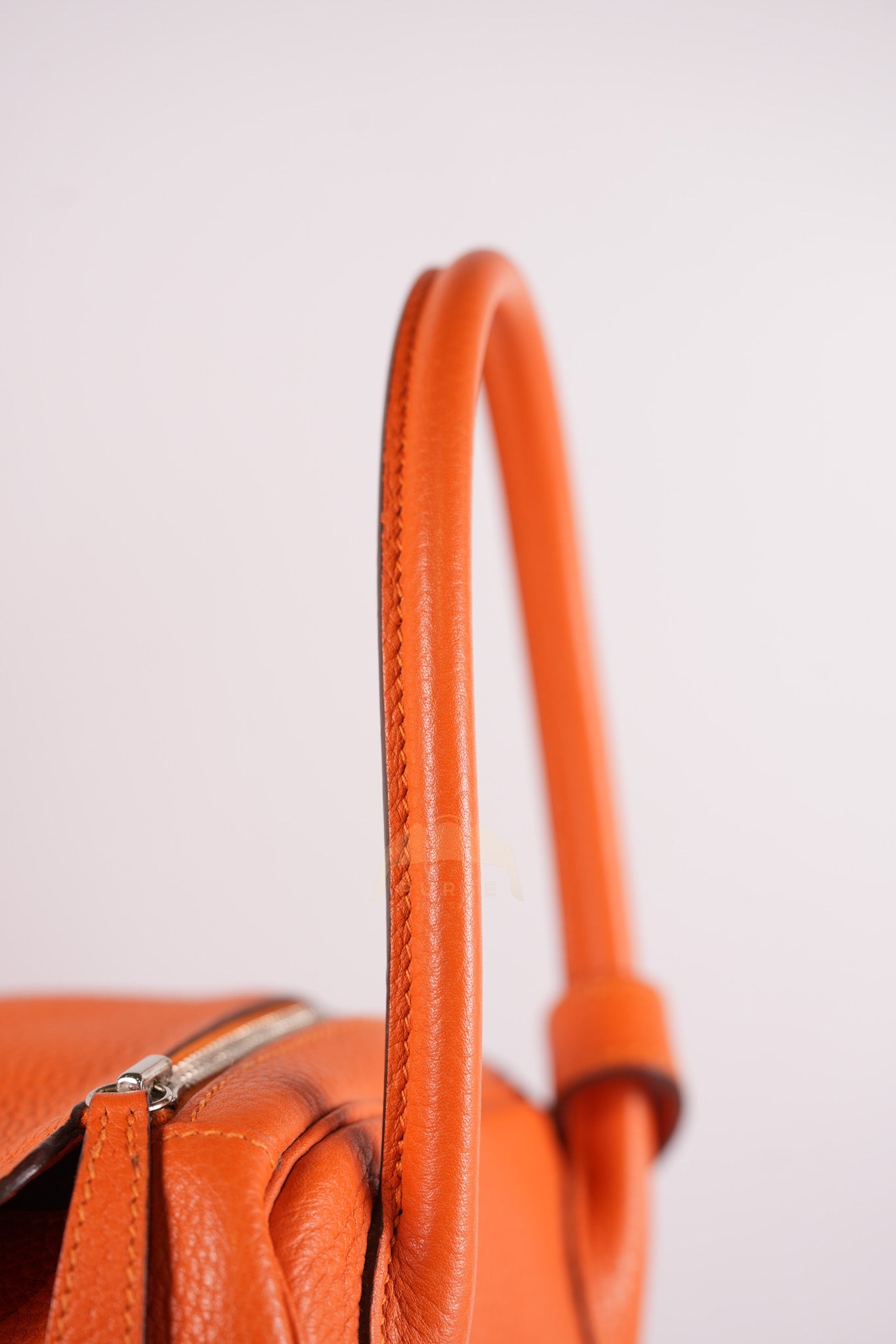 Lindy 34 in Orange Clemence Leather Palladium Hardware Stamp T(2015) | Purse Maison Luxury Bags Shop