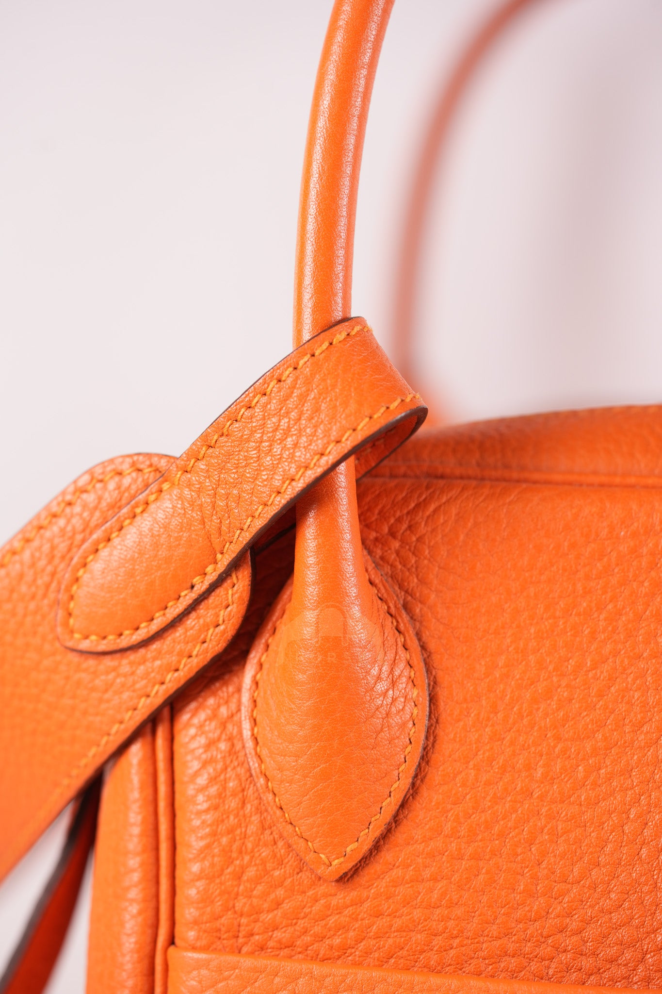 Lindy 34 in Orange Clemence Leather Palladium Hardware Stamp T(2015) | Purse Maison Luxury Bags Shop