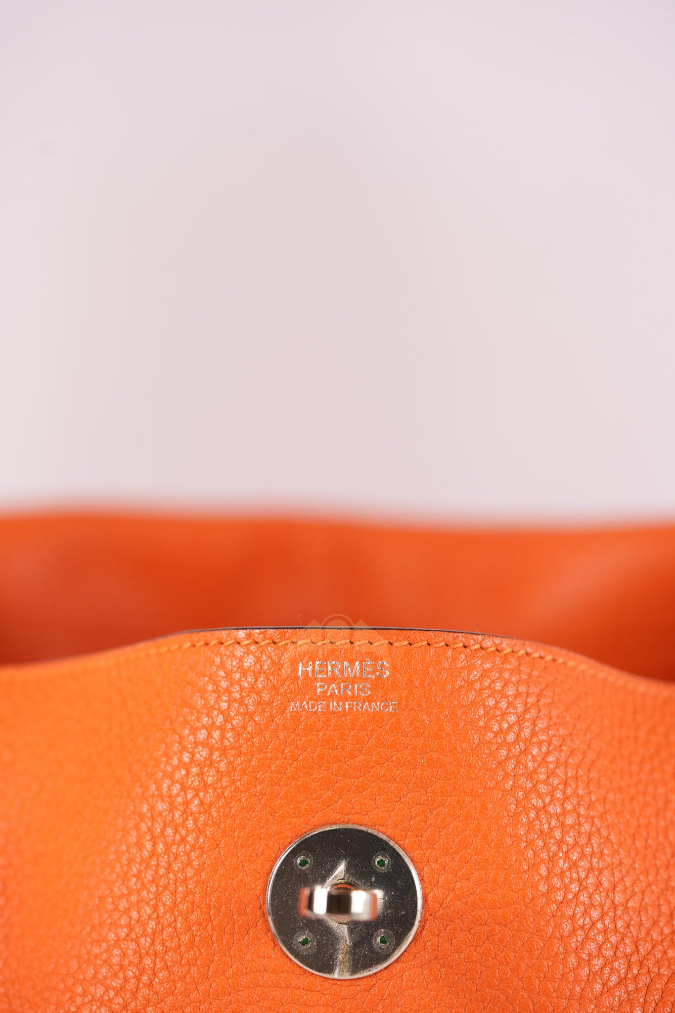 Lindy 34 in Orange Clemence Leather Palladium Hardware Stamp T(2015) | Purse Maison Luxury Bags Shop