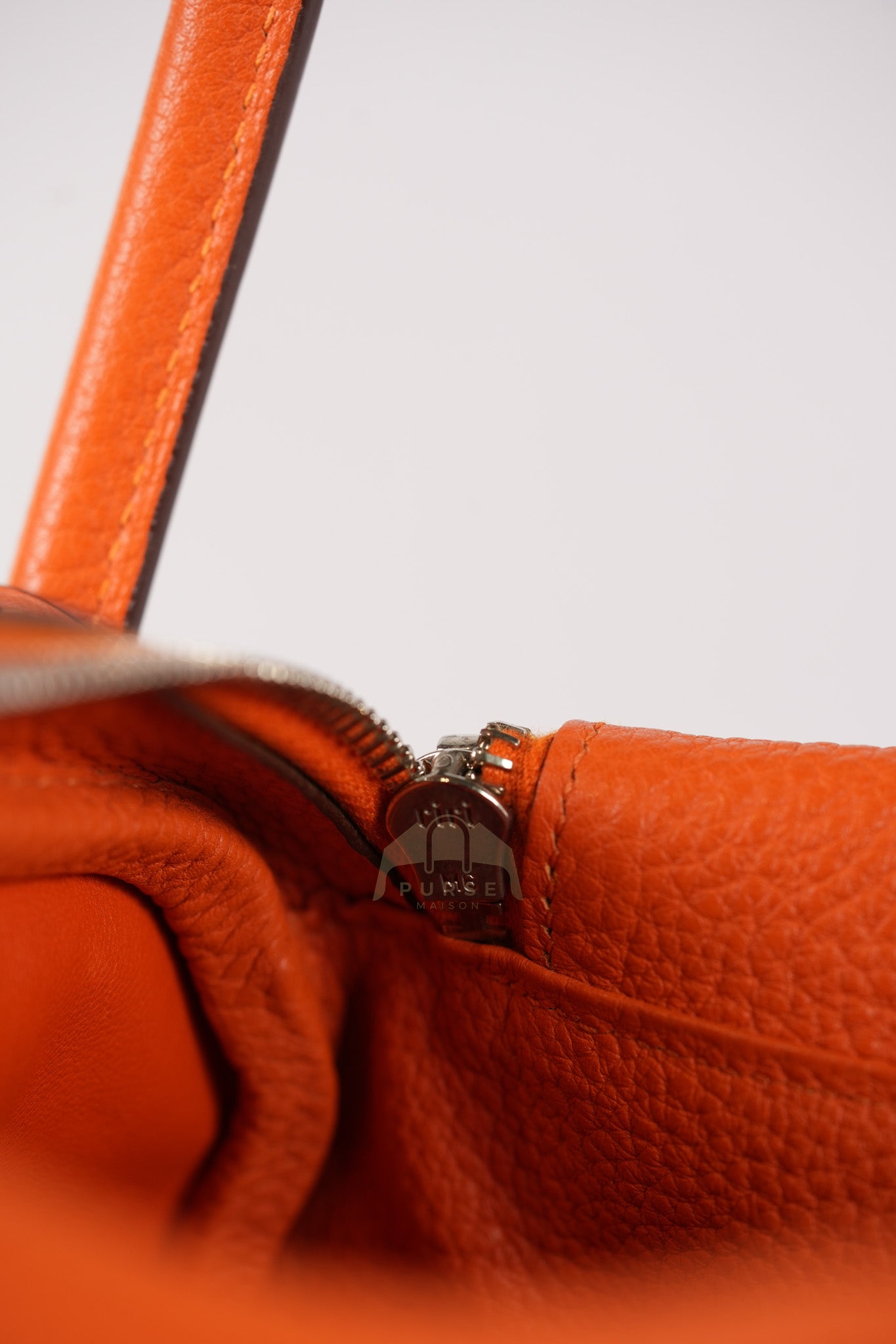 Lindy 34 in Orange Clemence Leather Palladium Hardware Stamp T(2015) | Purse Maison Luxury Bags Shop