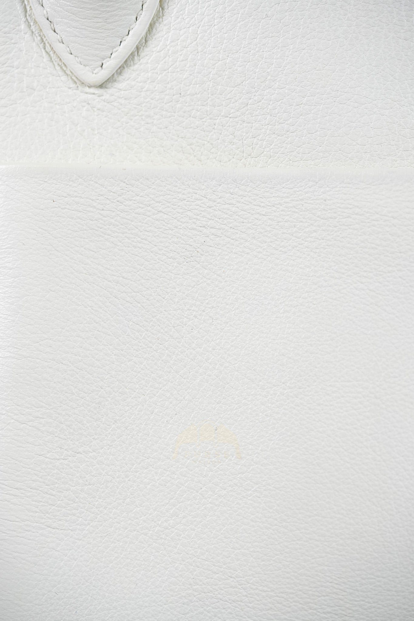 Lindy 30 in White Evercolor Leather & Palladium Hardware Stamp Square K (2007) | Purse Maison Luxury Bags Shop