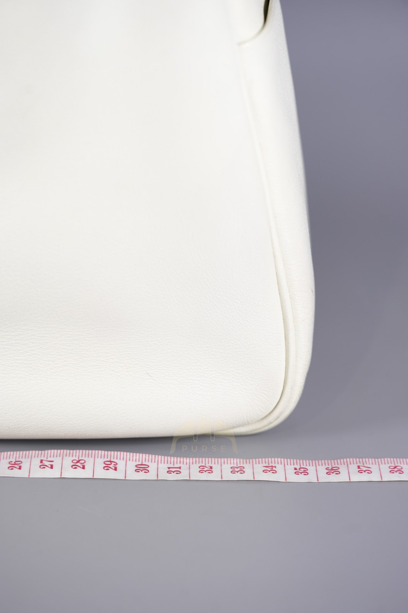 Lindy 30 in White Evercolor Leather & Palladium Hardware Stamp Square K (2007) | Purse Maison Luxury Bags Shop