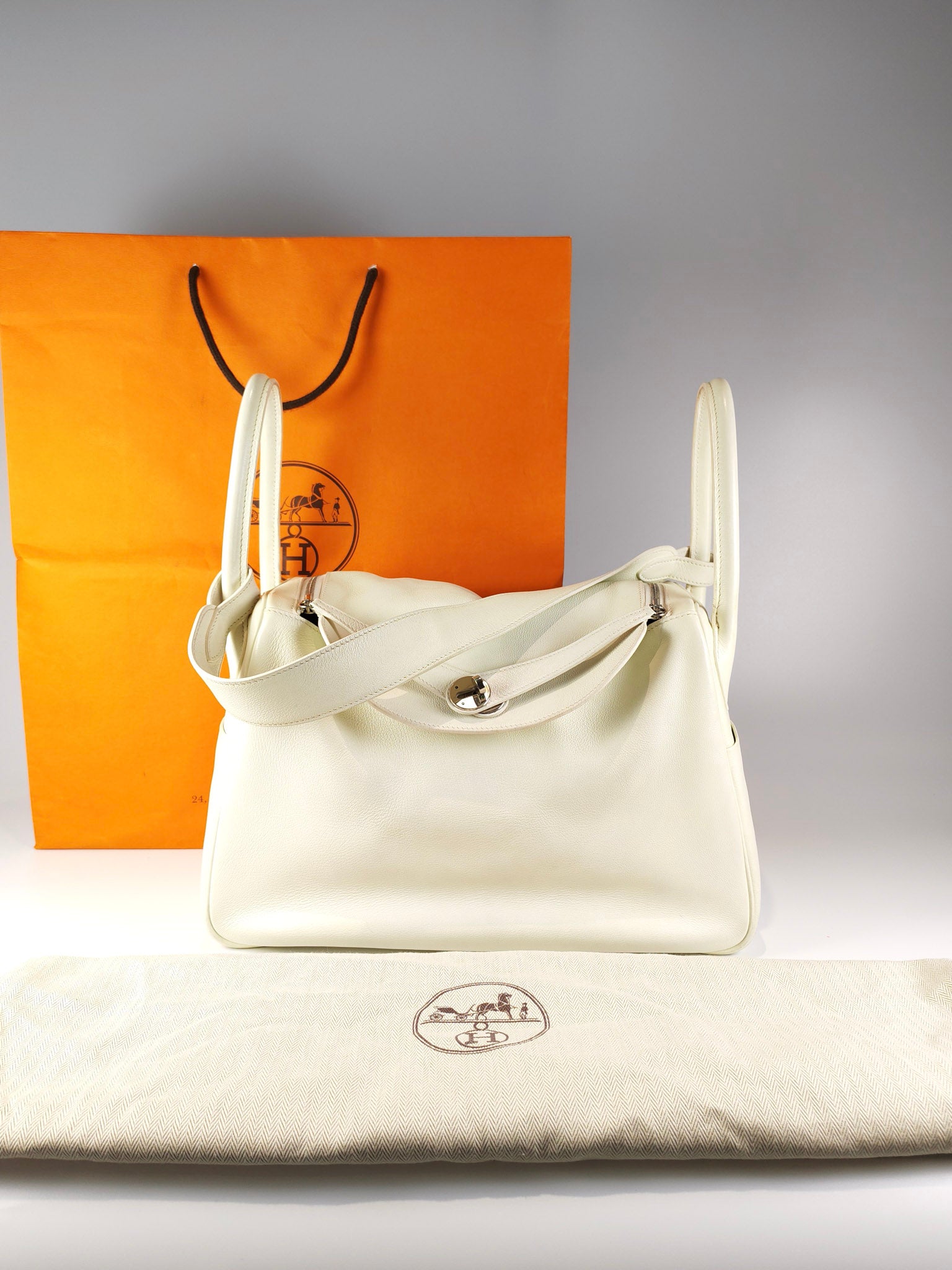 Lindy 34 in White Evercolor Leather & Palladium Hardware Stamp Square K (2007) | Purse Maison Luxury Bags Shop