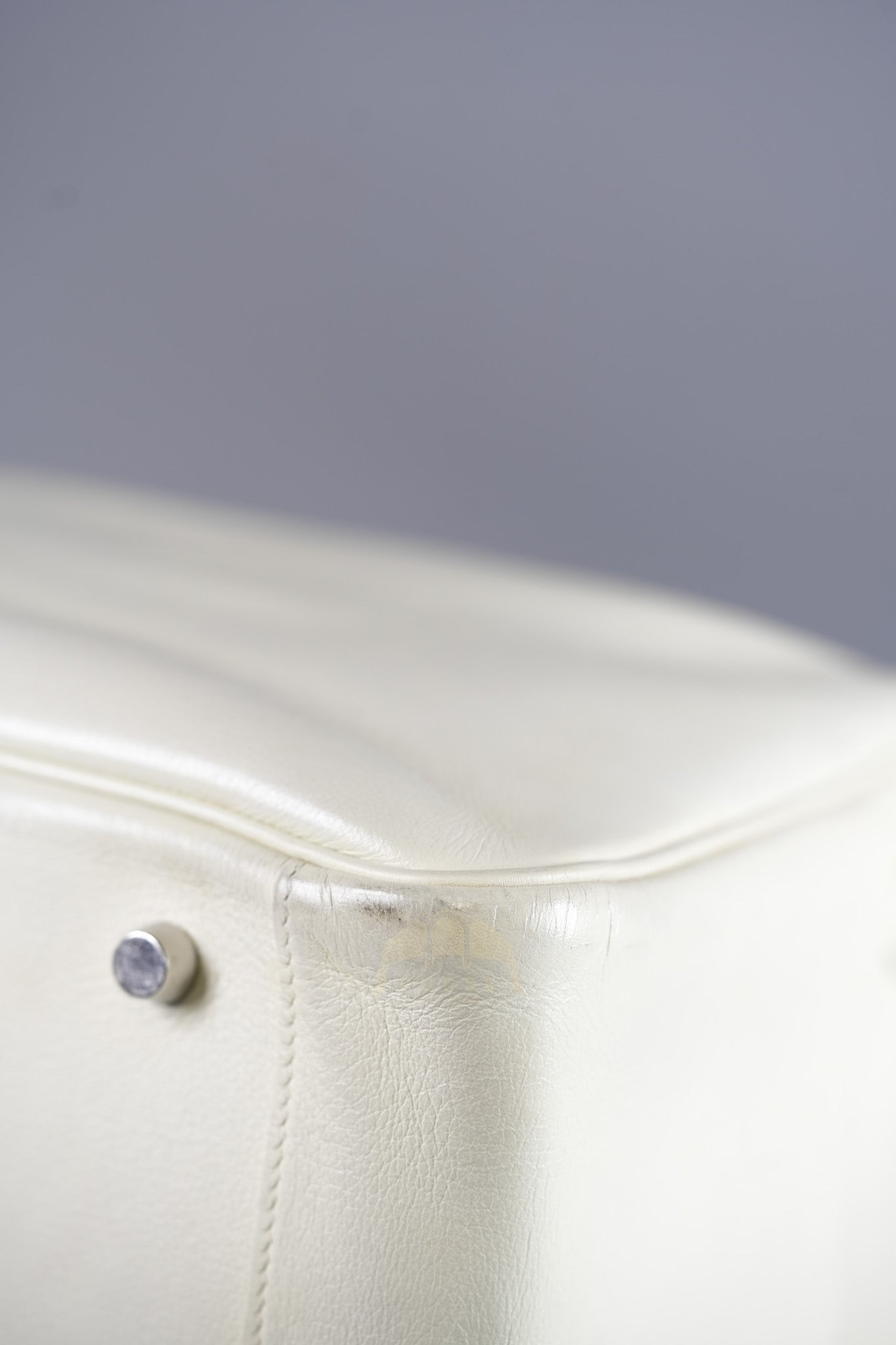 Lindy 30 in White Evercolor Leather & Palladium Hardware Stamp Square K (2007) | Purse Maison Luxury Bags Shop