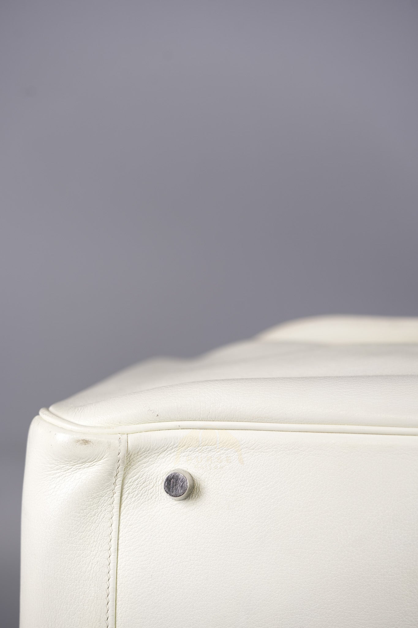 Lindy 30 in White Evercolor Leather & Palladium Hardware Stamp Square K (2007) | Purse Maison Luxury Bags Shop