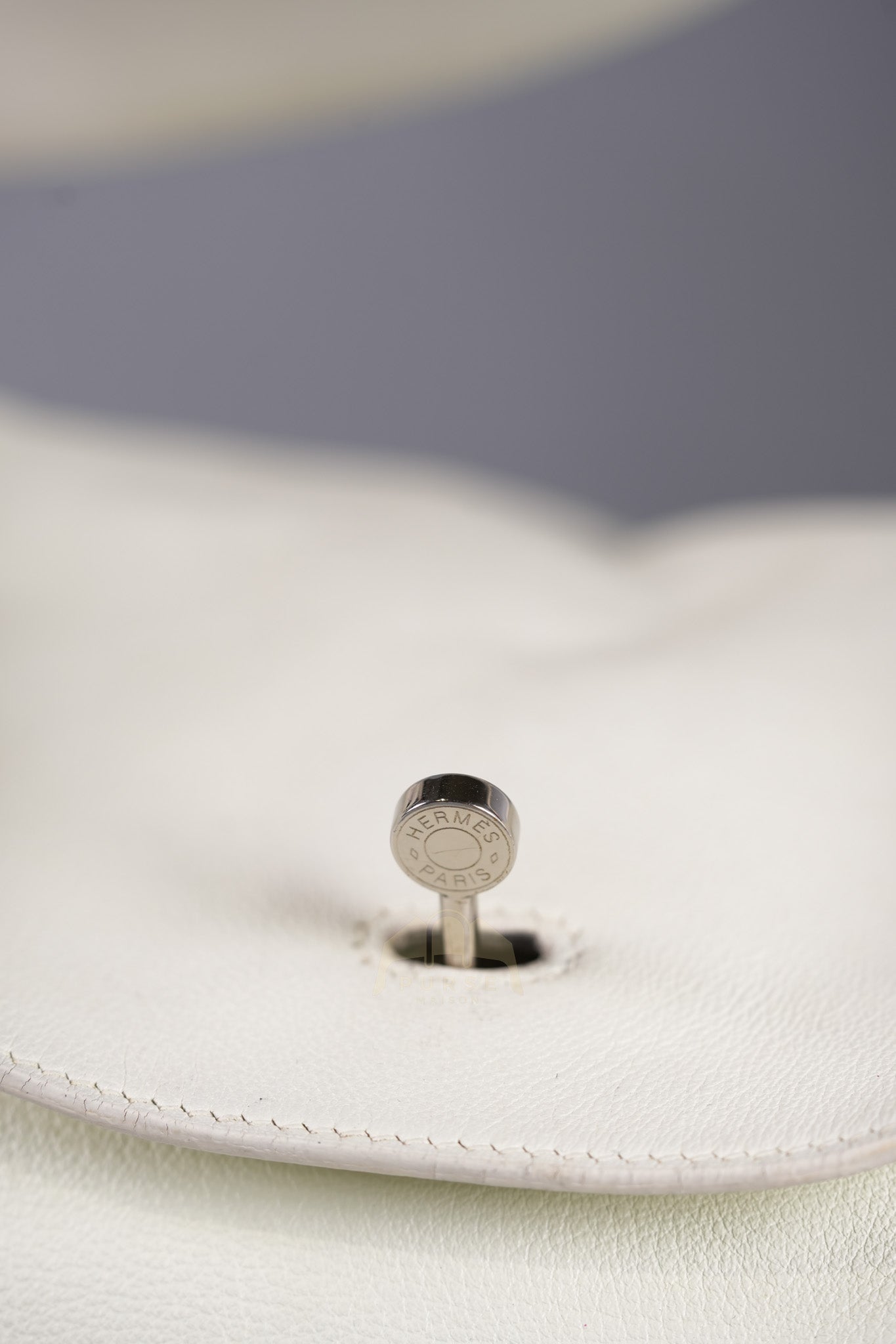 Lindy 30 in White Evercolor Leather & Palladium Hardware Stamp Square K (2007) | Purse Maison Luxury Bags Shop