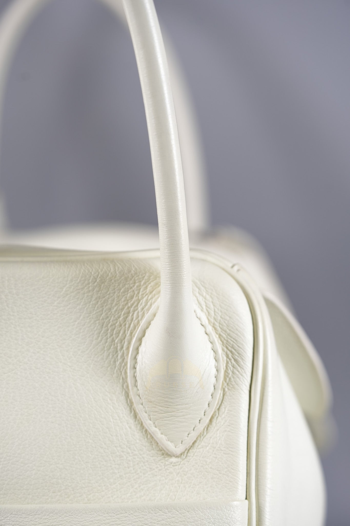 Lindy 30 in White Evercolor Leather & Palladium Hardware Stamp Square K (2007) | Purse Maison Luxury Bags Shop