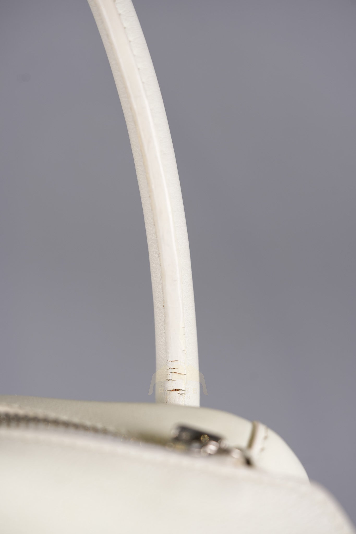 Lindy 30 in White Evercolor Leather & Palladium Hardware Stamp Square K (2007) | Purse Maison Luxury Bags Shop