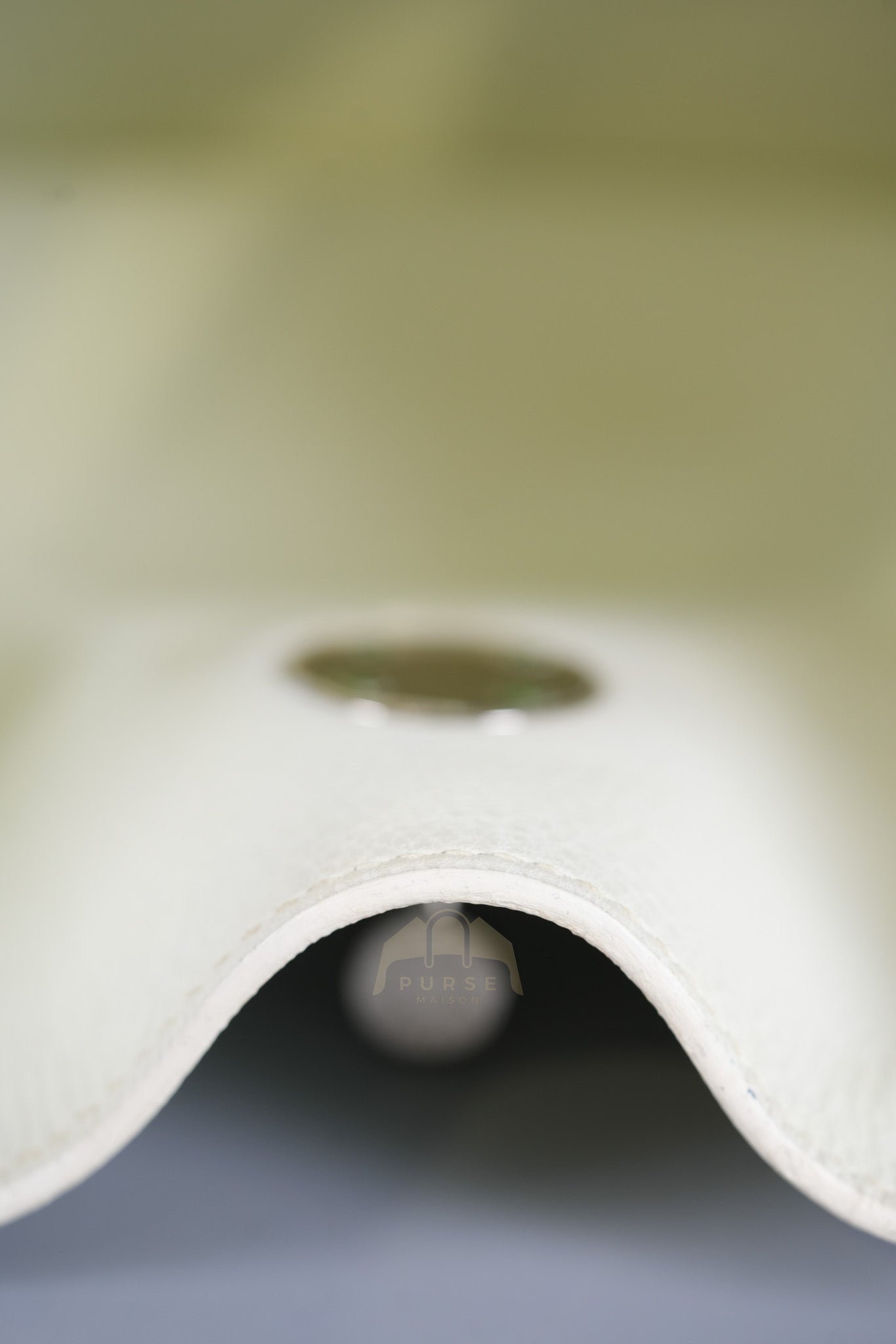 Lindy 30 in White Evercolor Leather & Palladium Hardware Stamp Square K (2007) | Purse Maison Luxury Bags Shop