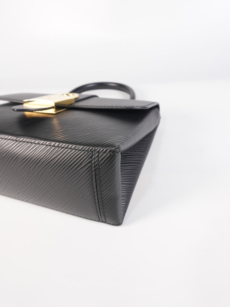 Locky BB in Black Epi Leather and Gold Hardware (Date Code: FL0189) | Purse Maison Luxury Bags Shop