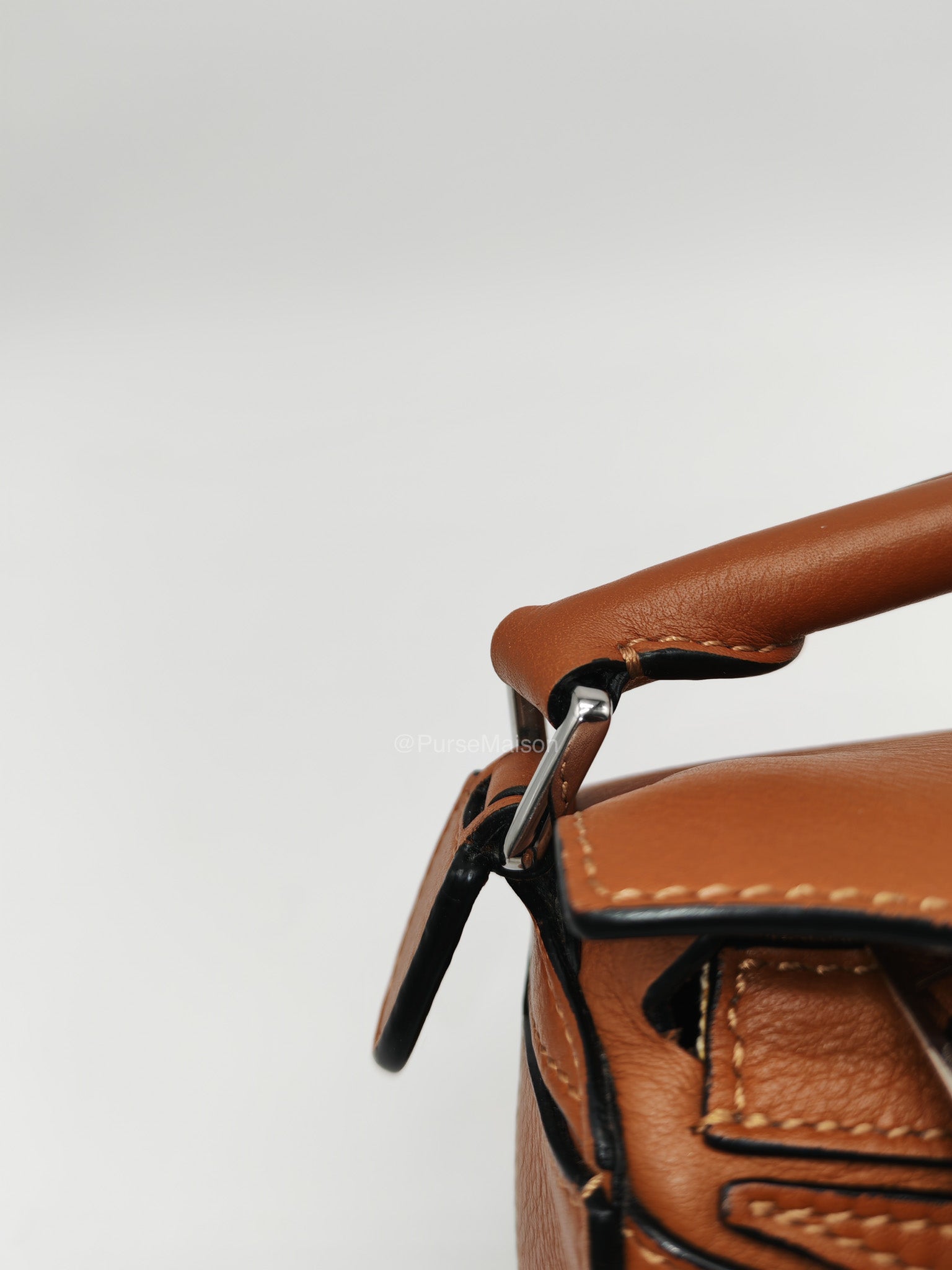 Loewe Bolso Puzzle Bag Mini in Tan Soft Grained Calfskin Silver Hardware(Old Version) | Purse Maison Luxury Bags Shop